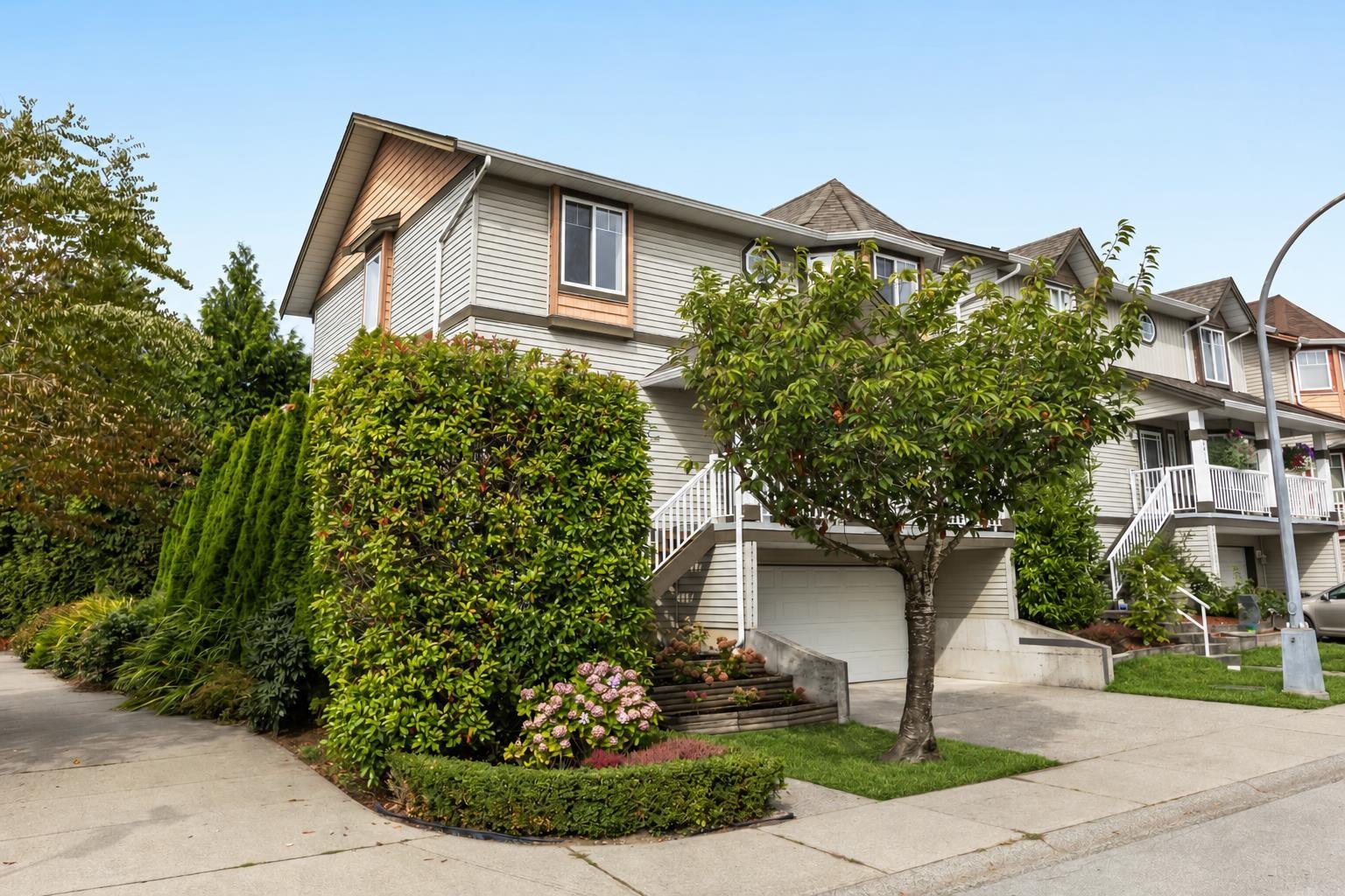 6609 205 Street Property Photo 39