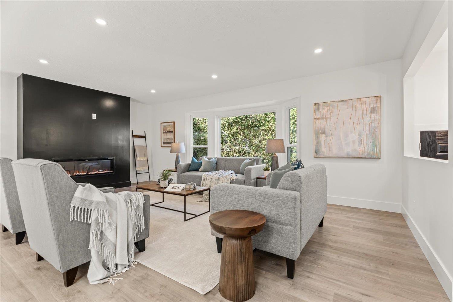 6425 Swanson Street Property Photo 4