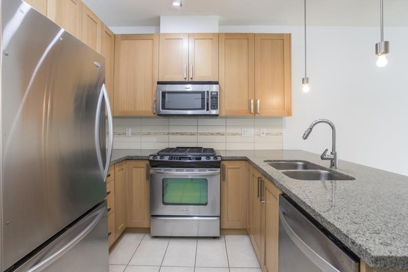 223 15988 26 Street Property Photo 8