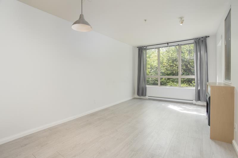 223 15988 26 Street Property Photo 15
