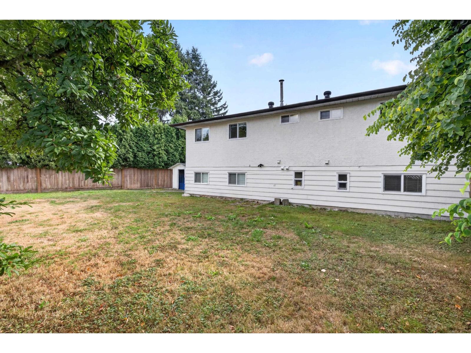 20543 50a Avenue Property Photo 37