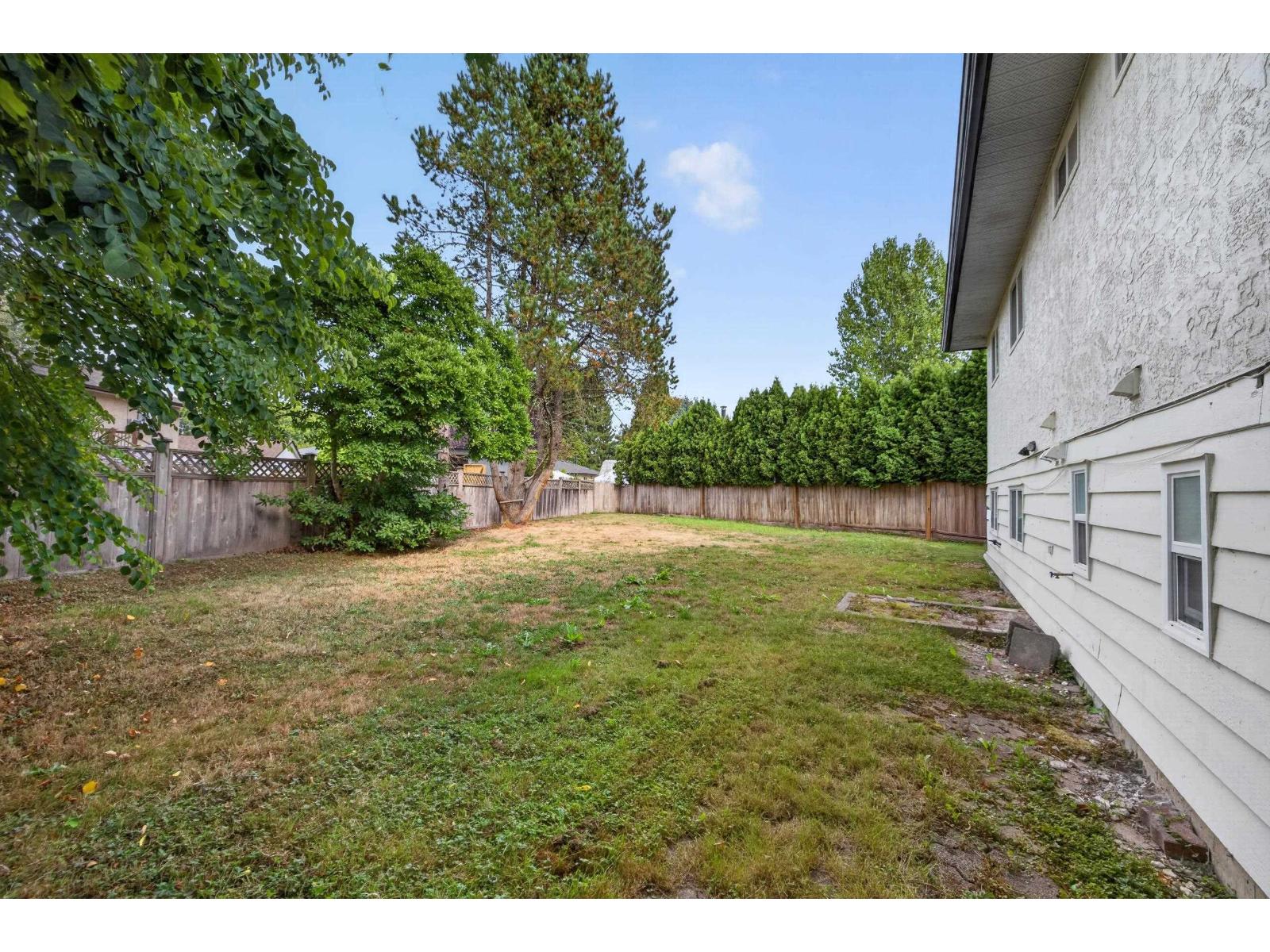 20543 50a Avenue Property Photo 38