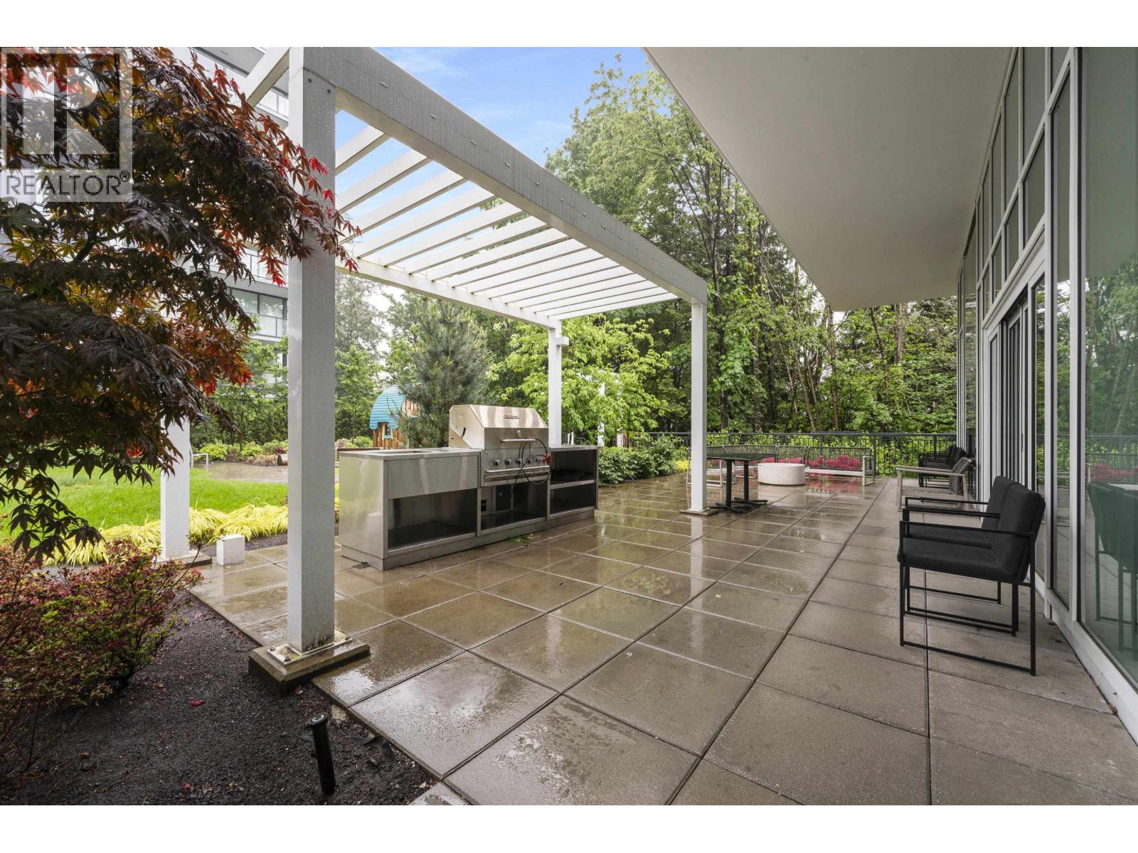608 585 Austin Avenue Property Photo 15