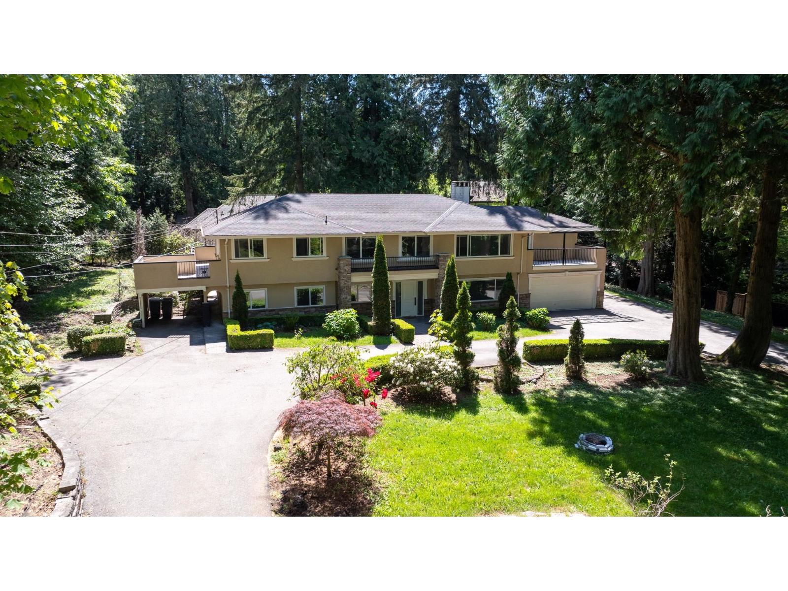 13788 32 Avenue Property Photo 1
