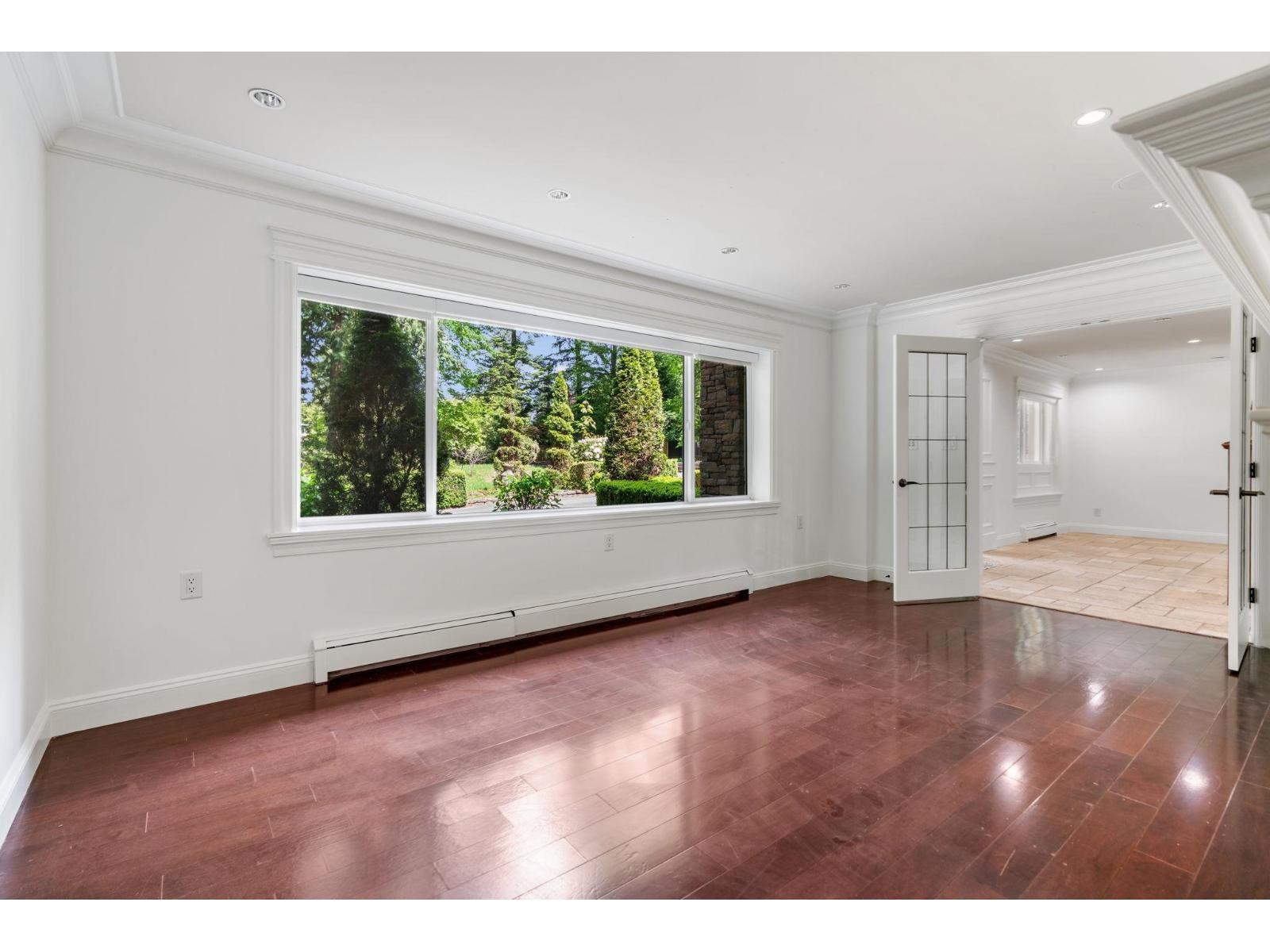 13788 32 Avenue Property Photo 9
