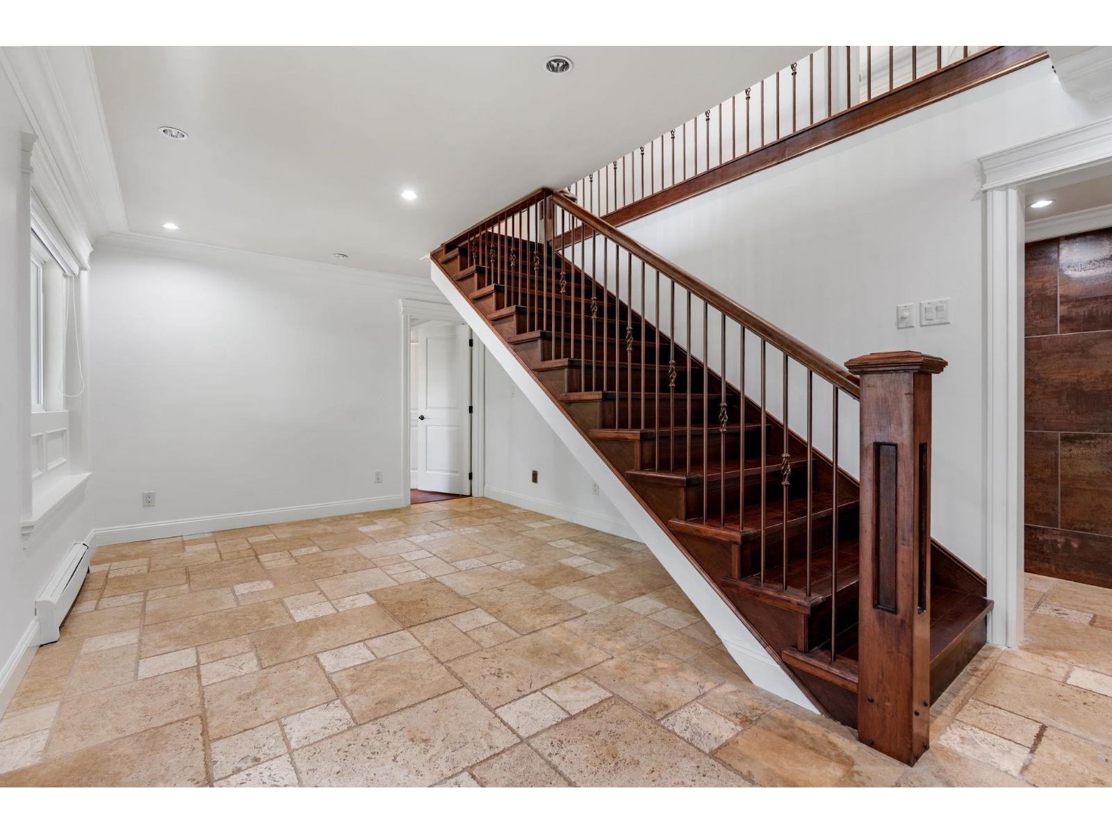 13788 32 Avenue Property Photo 17