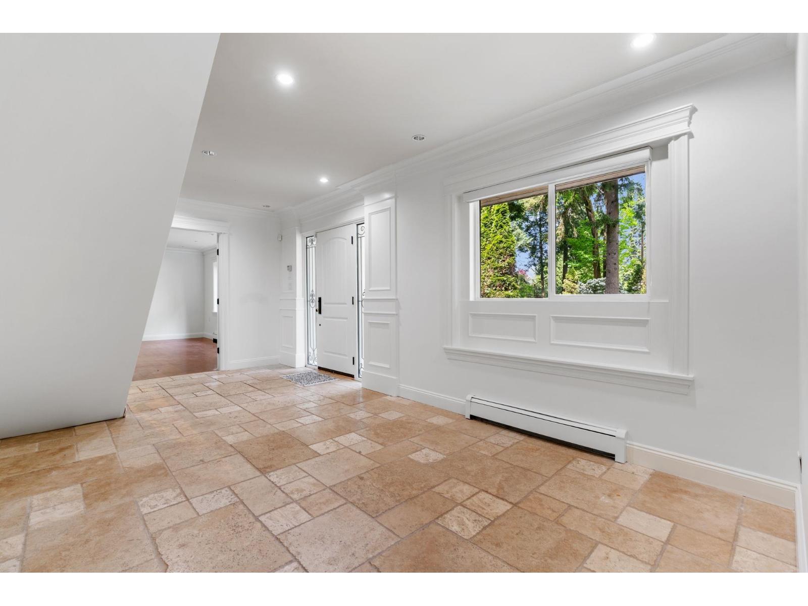 13788 32 Avenue Property Photo 18
