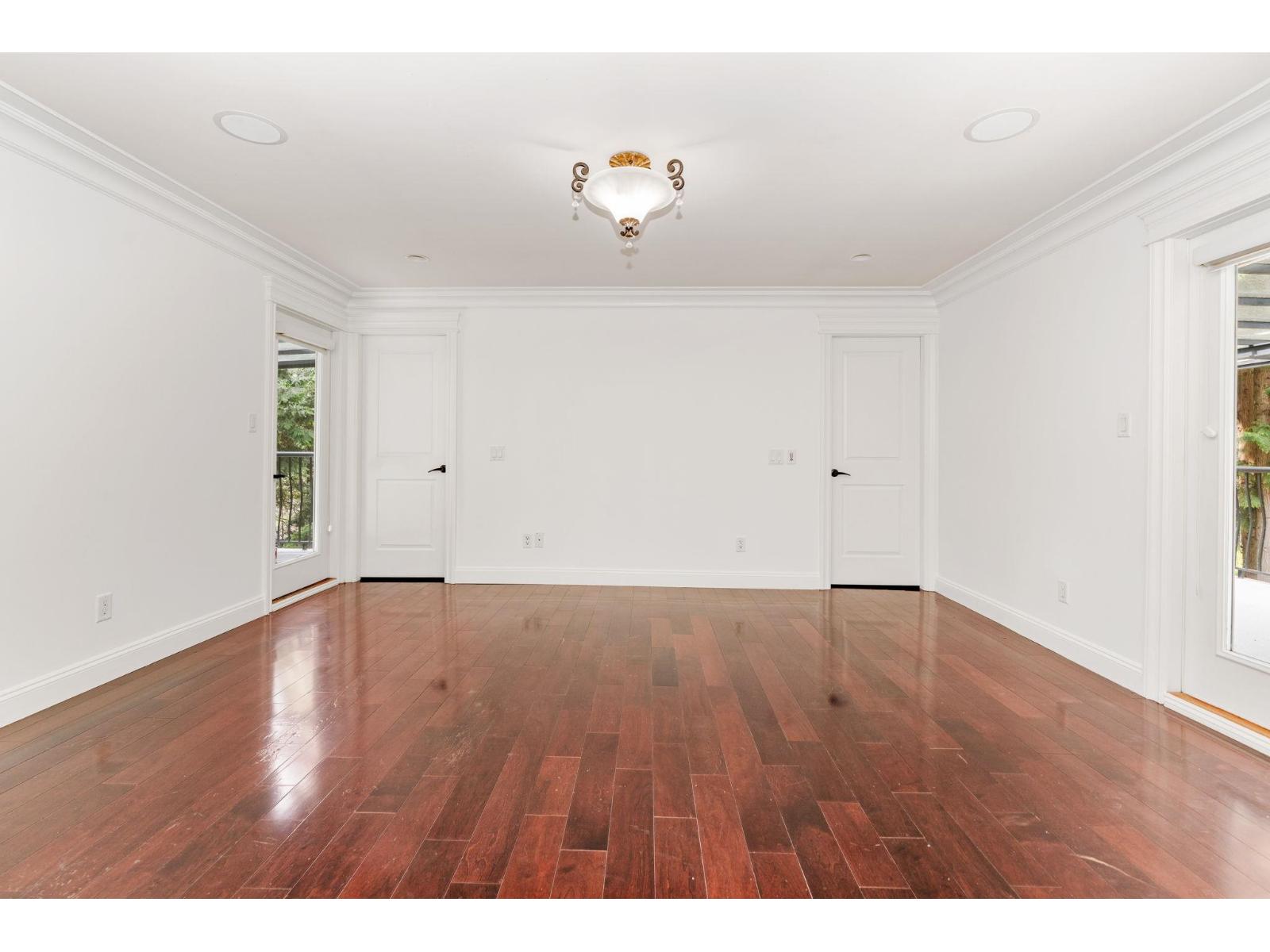 13788 32 Avenue Property Photo 20