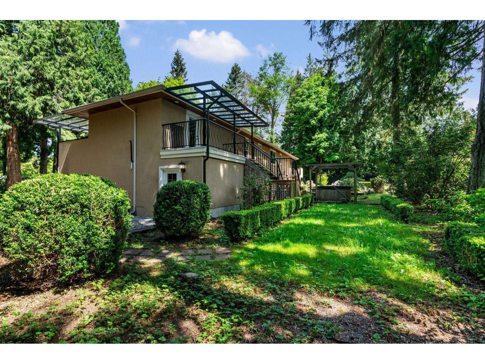 13788 32 Avenue Property Photo 29