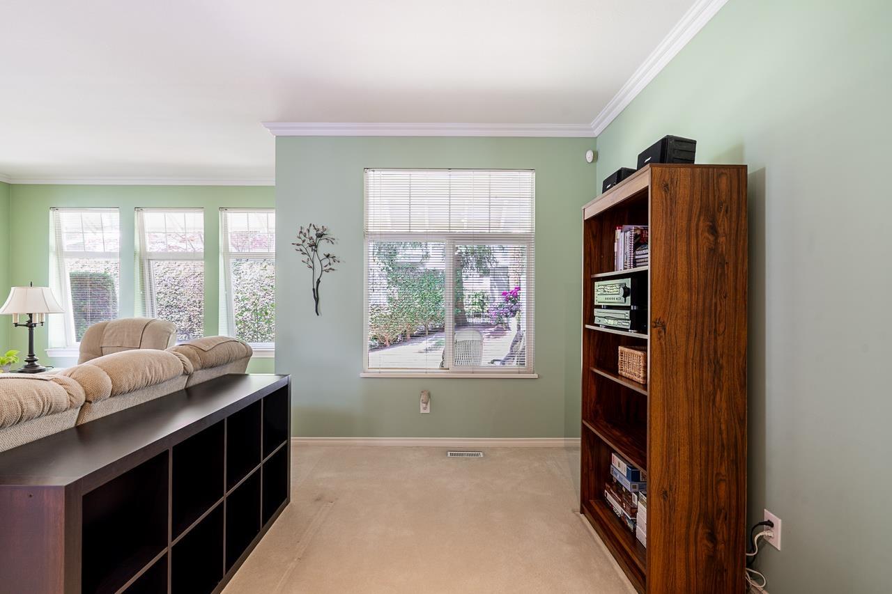 69 15037 58 Avenue Property Photo 4