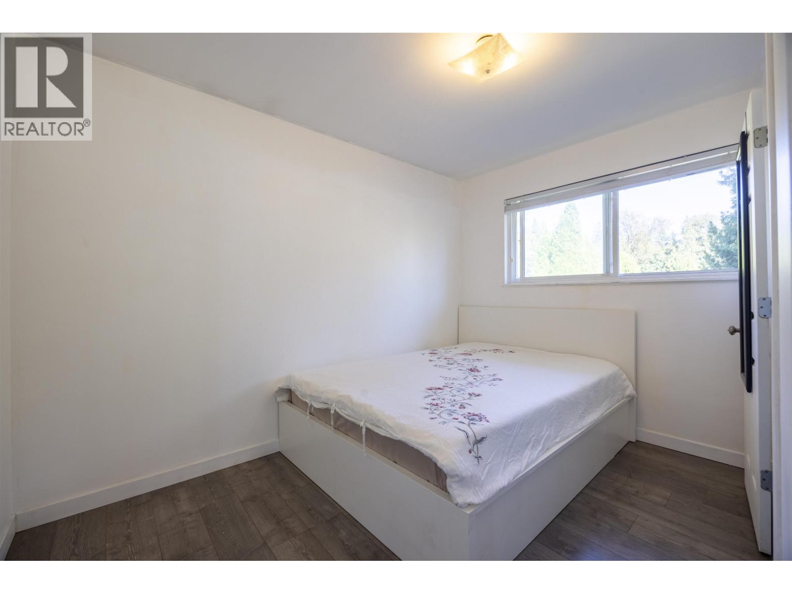 3648 Vincent Street Property Photo 12