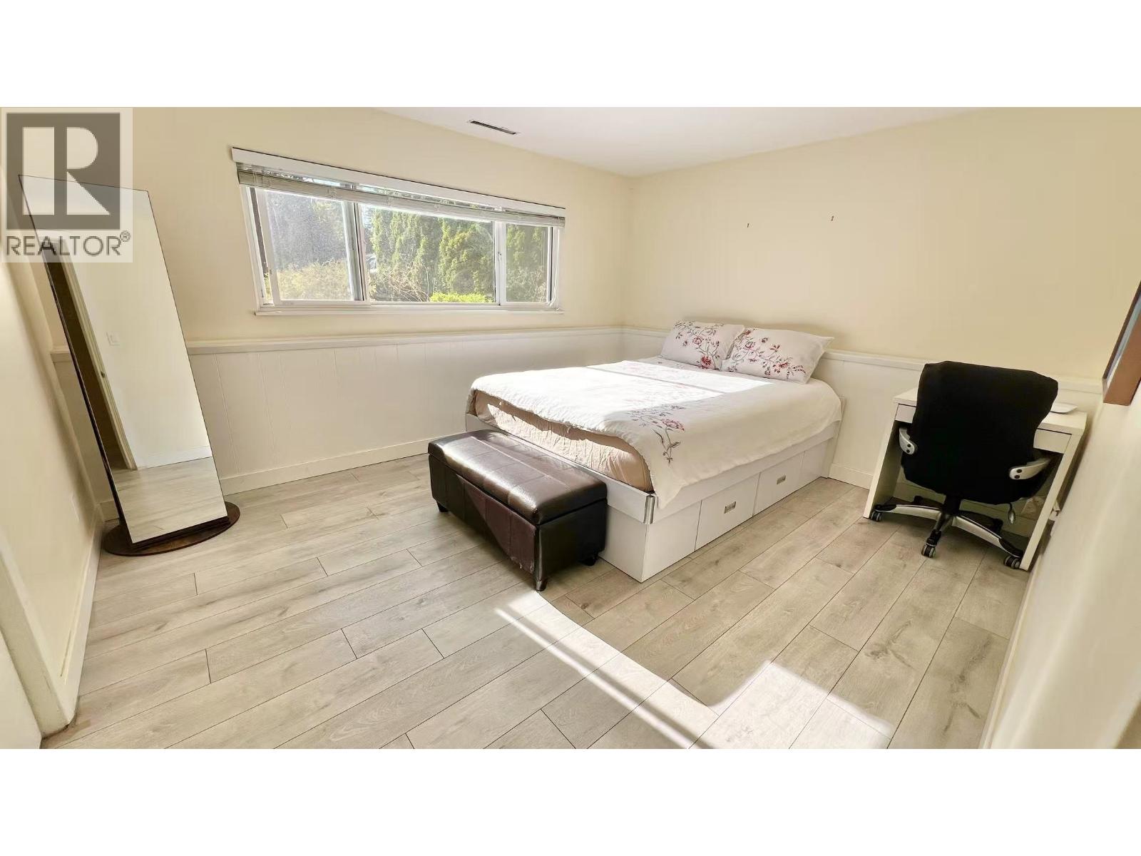 3648 Vincent Street Property Photo 17