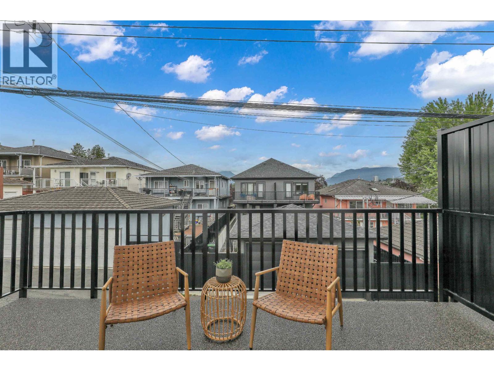 1 3183 Graveley Street Property Photo 25