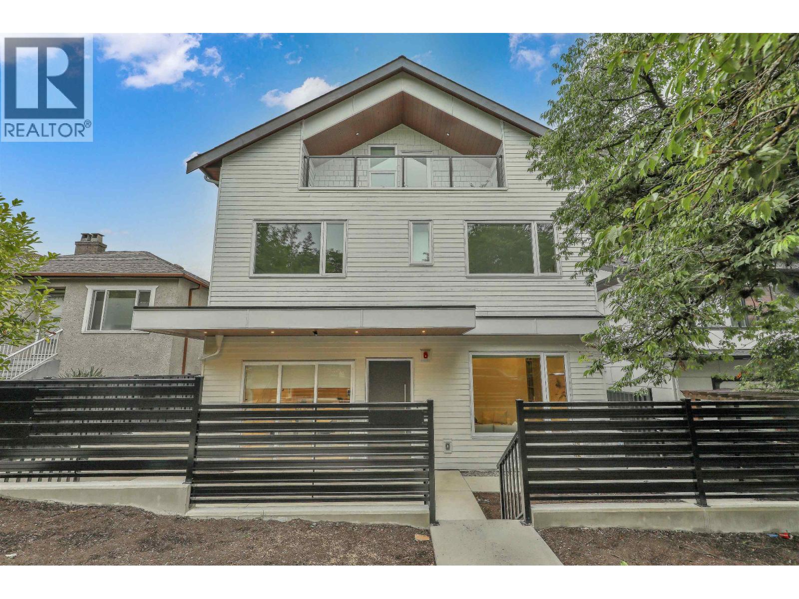 1 3183 Graveley Street Property Photo 29