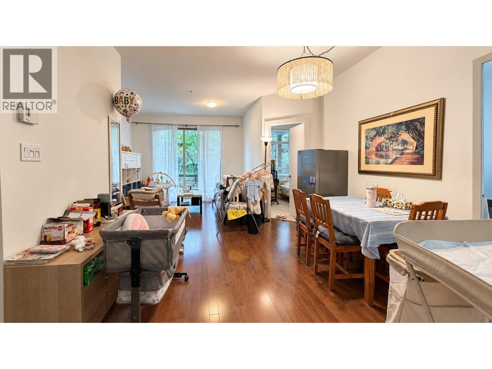 120 6033 Katsura Street Property Photo 6