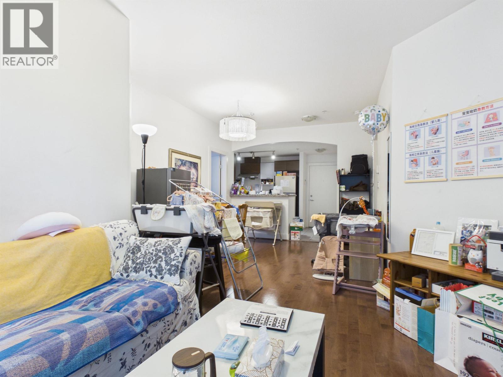 120 6033 Katsura Street Property Photo 9