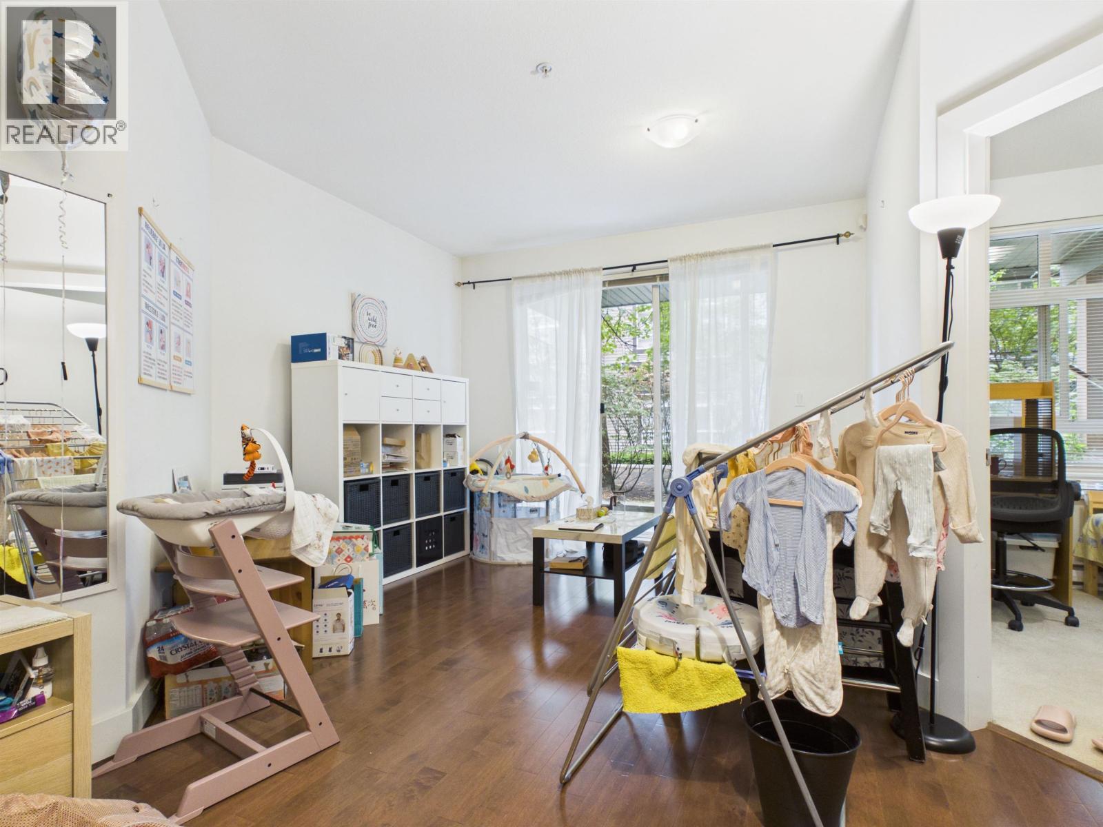 120 6033 Katsura Street Property Photo 11