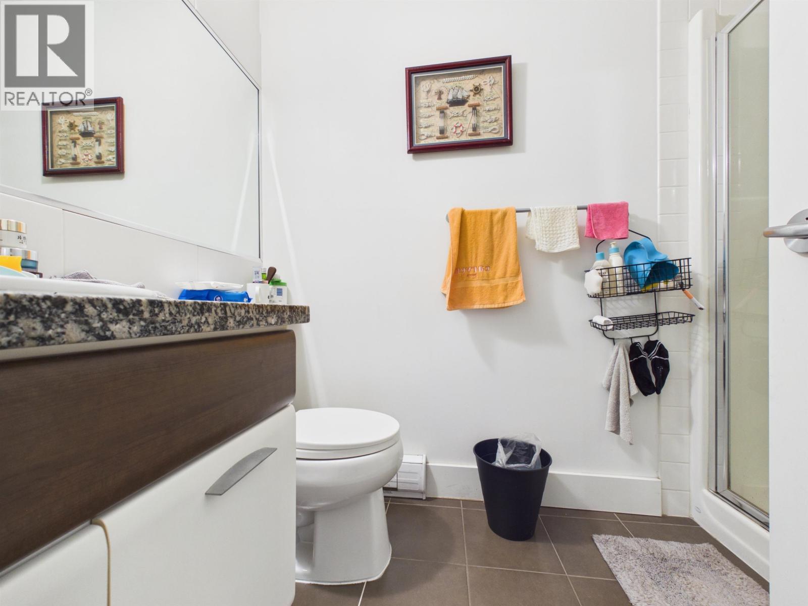 120 6033 Katsura Street Property Photo 16