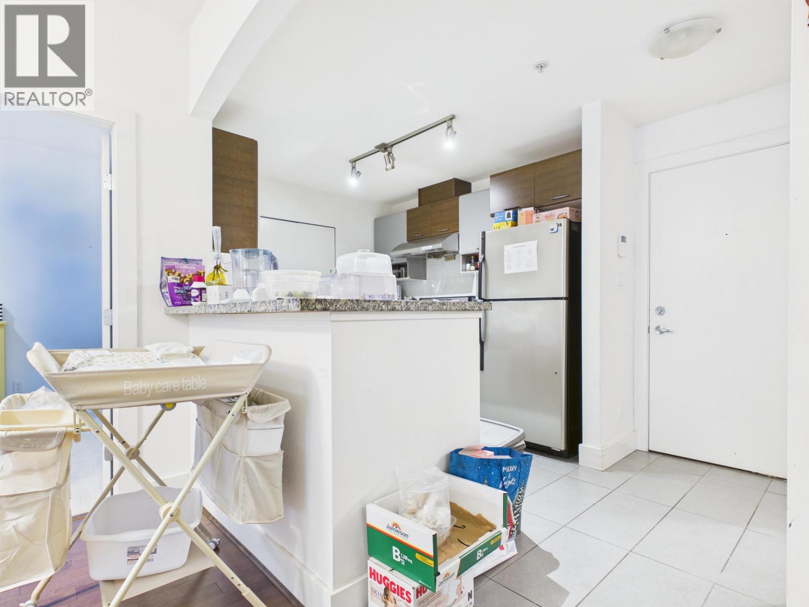 120 6033 Katsura Street Property Photo 21