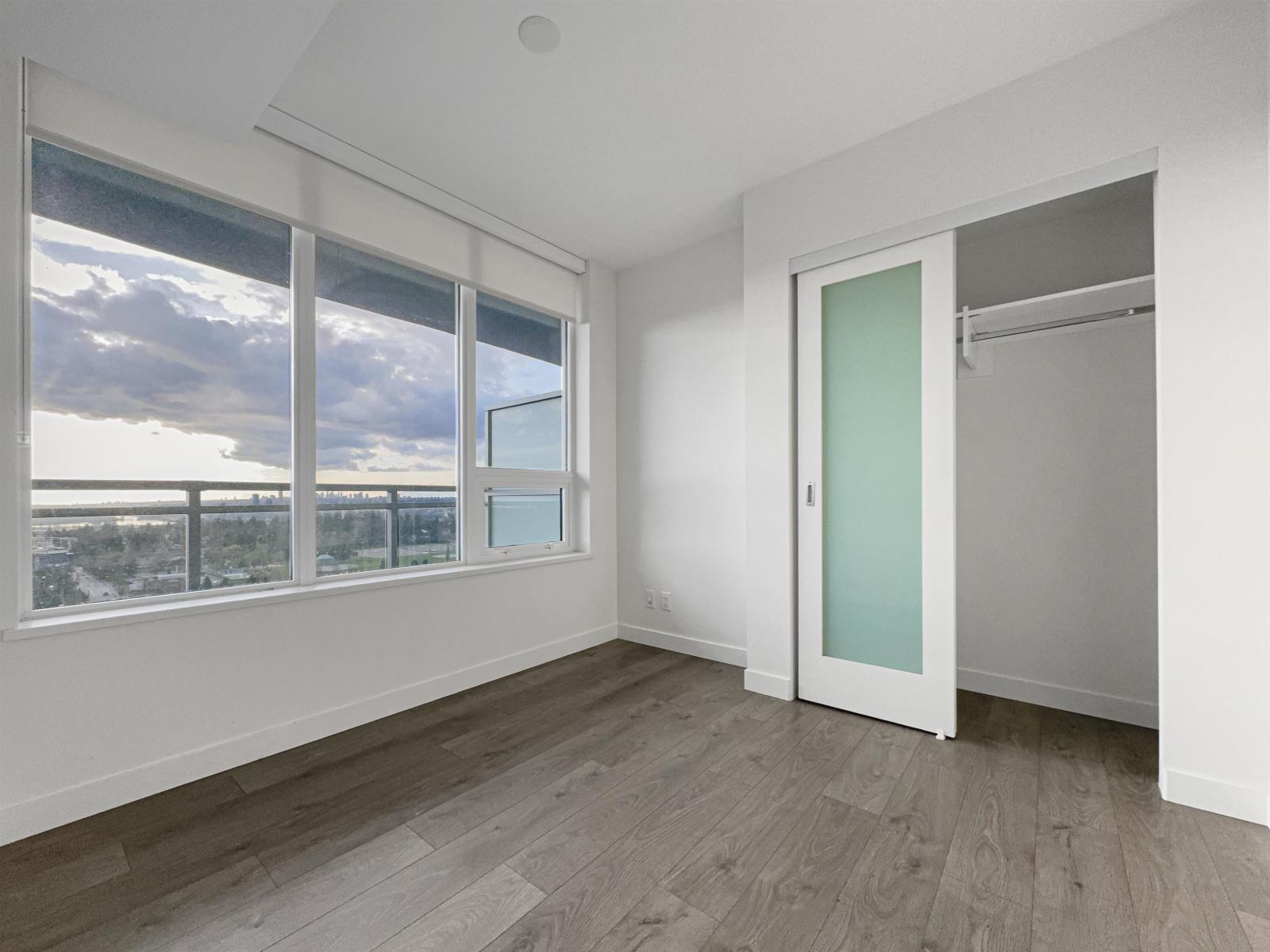 24xx 10480 104 Avenue Property Photo 10
