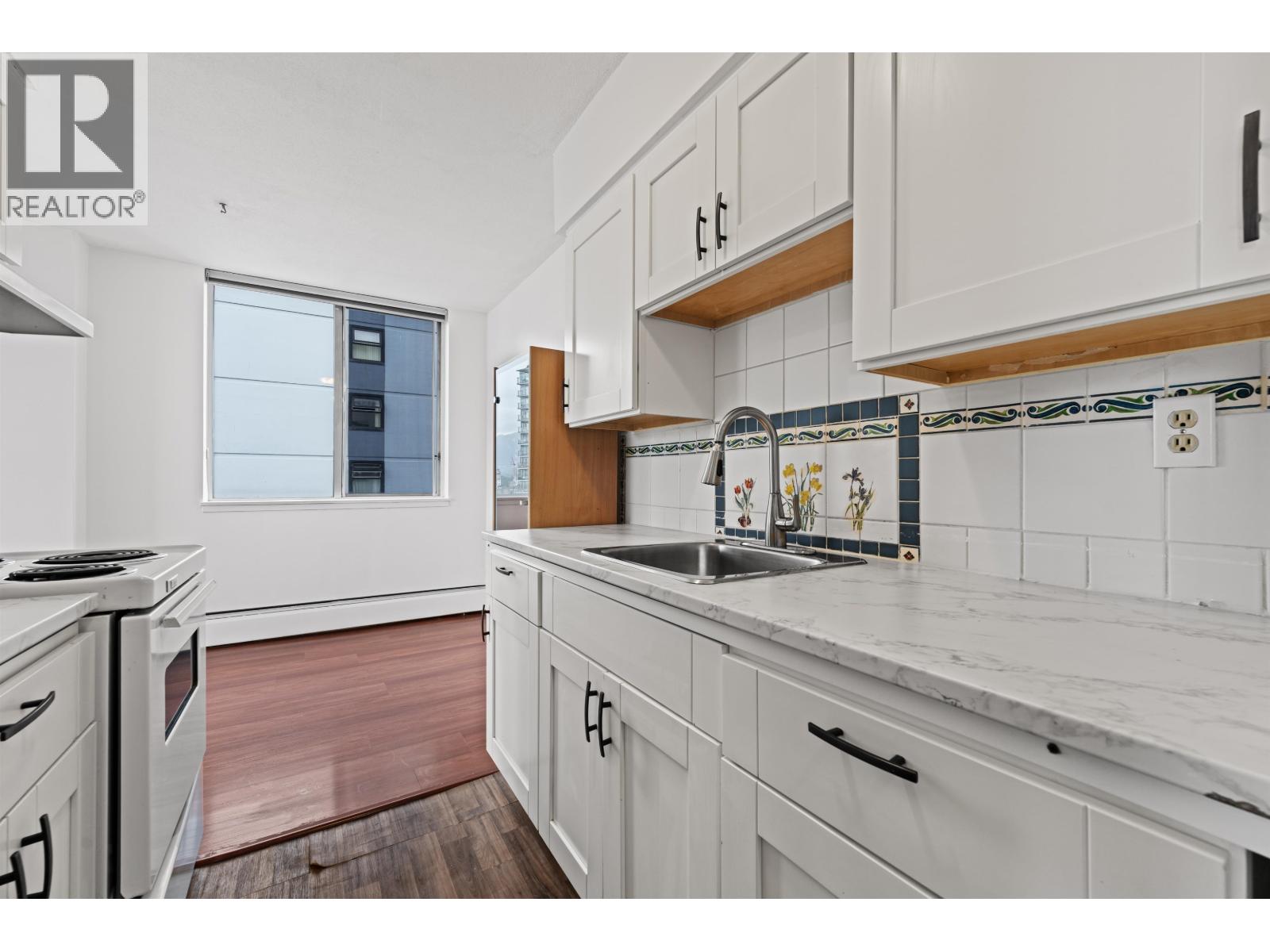 1504 1251 Cardero Street Property Photo 12
