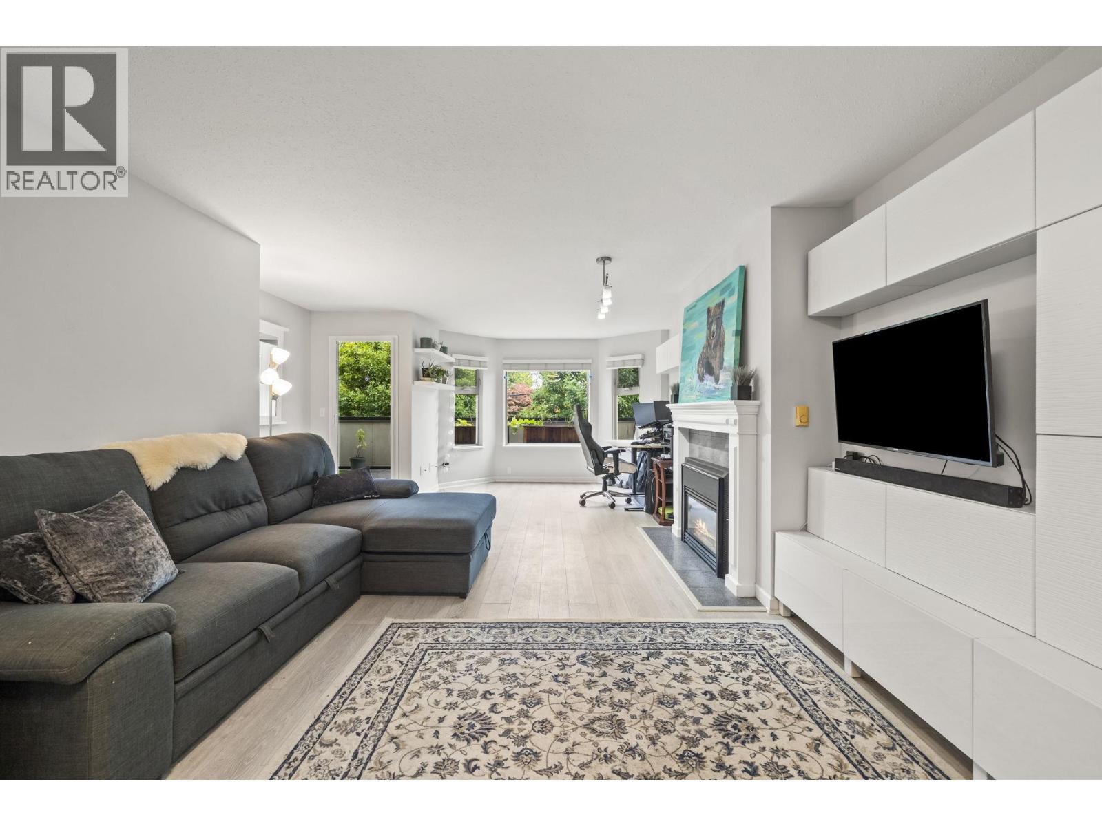 A210 4811 53 Street Property Photo 15