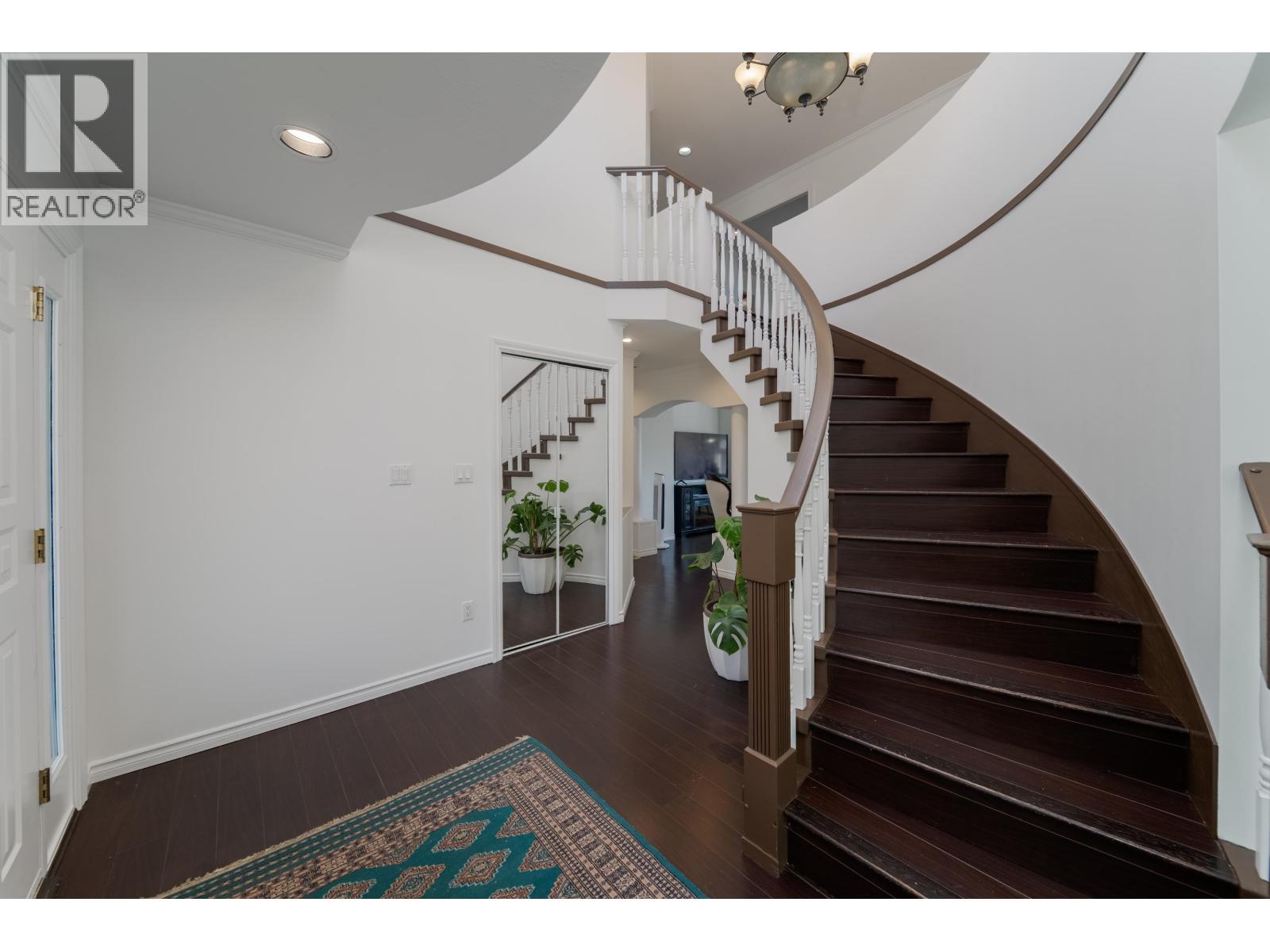 6522 Holly Park Drive Property Photo 17