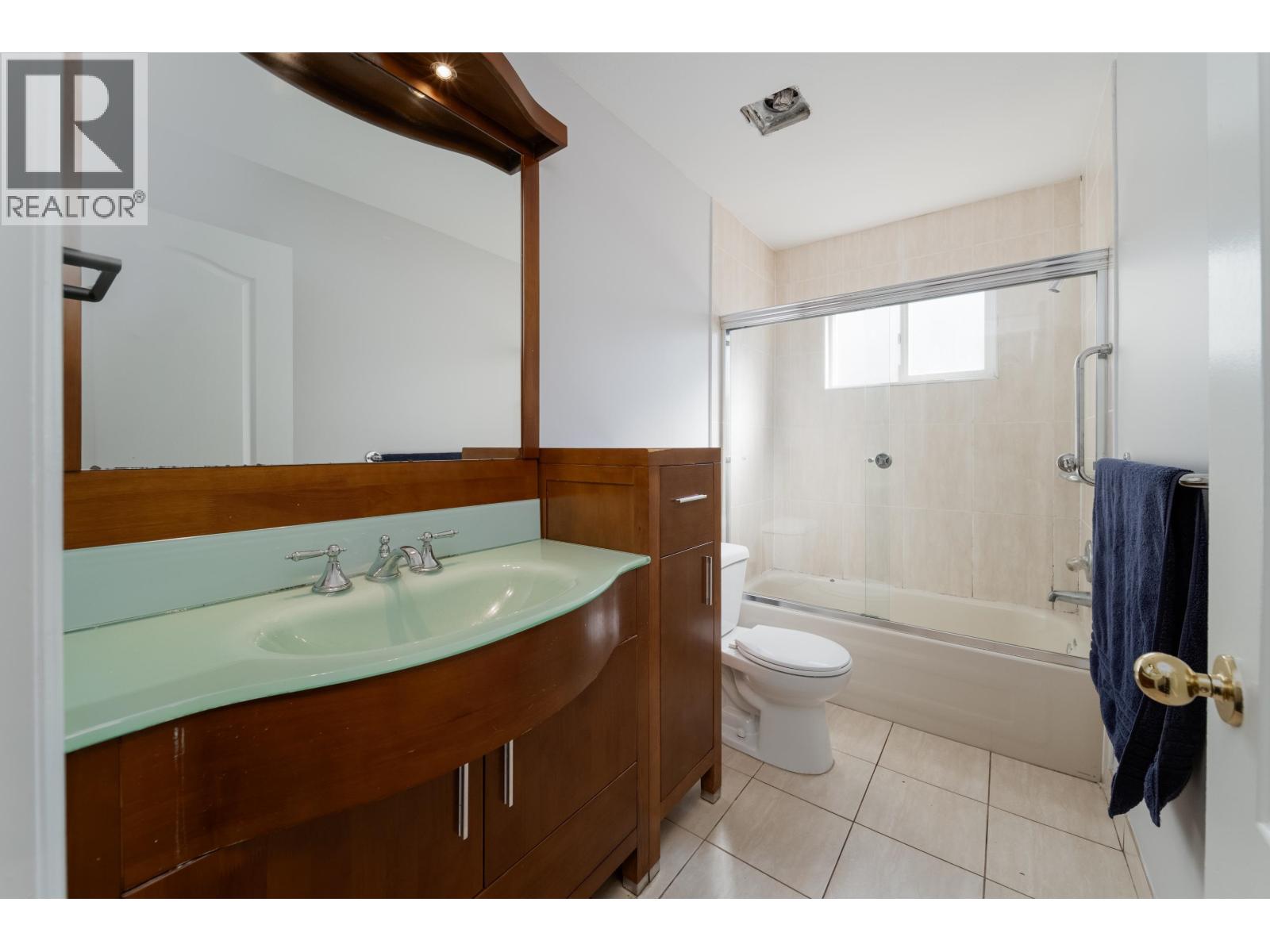 6522 Holly Park Drive Property Photo 40