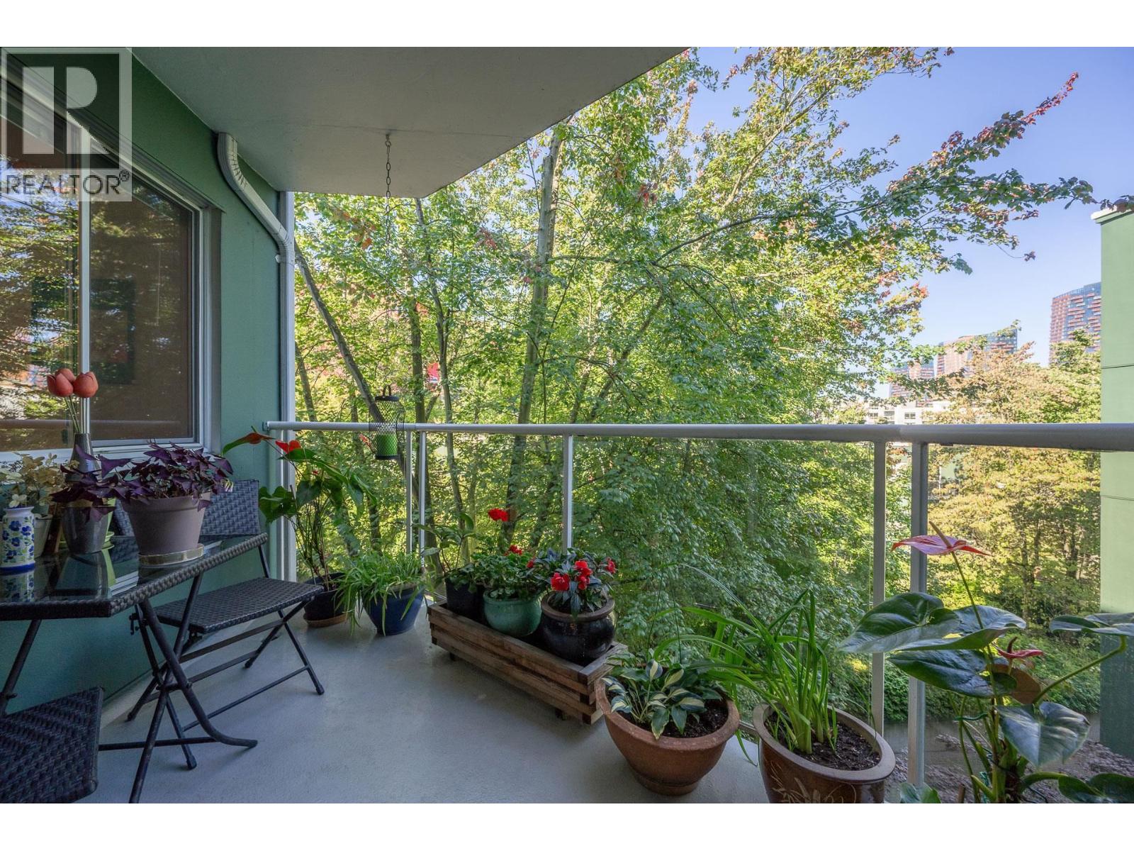 508 1508 Mariner Walk Property Photo 1