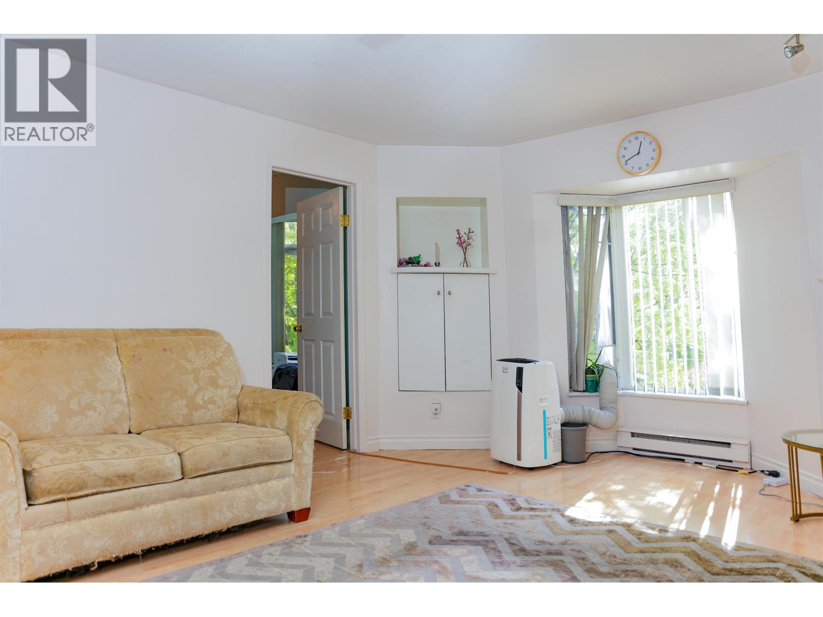 309 2677 E Broadway Property Photo 12