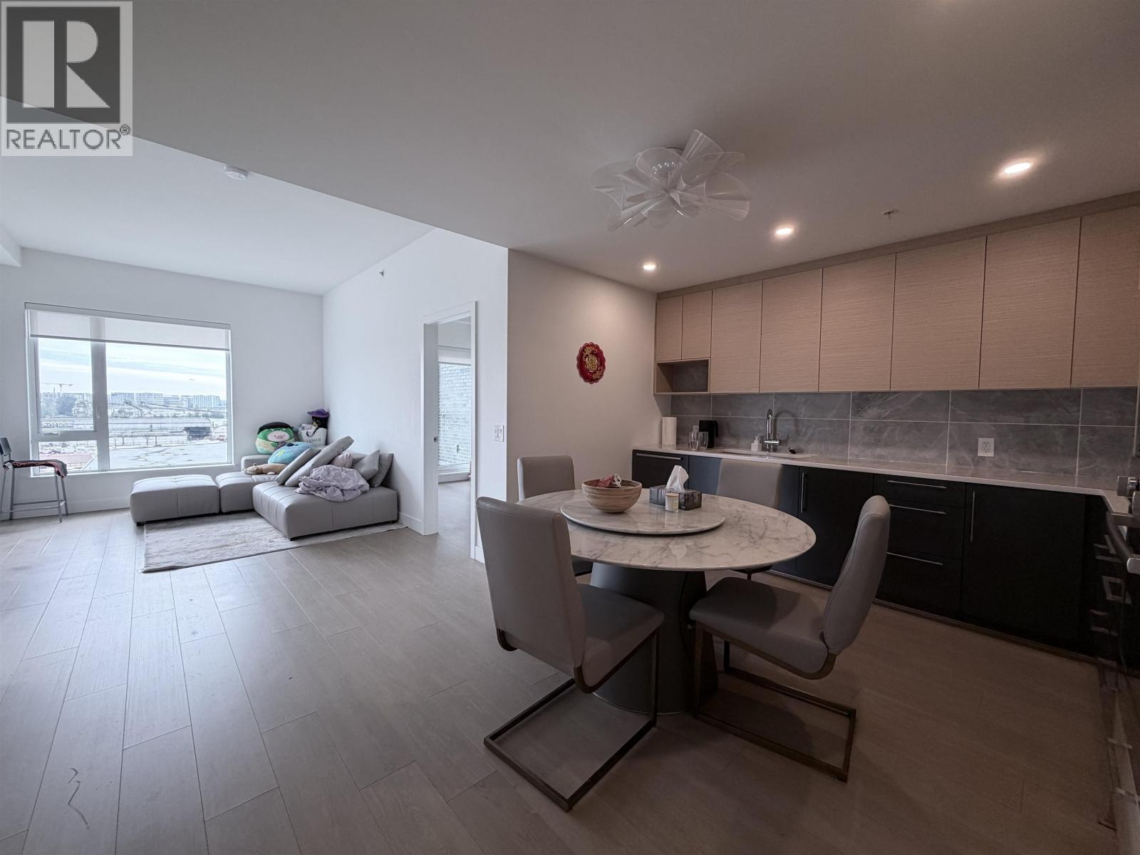 6xx 8888 Osler Street Property Photo 1