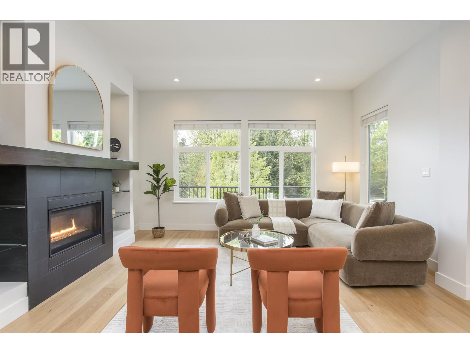 1451 Dayton Street Property Photo 6