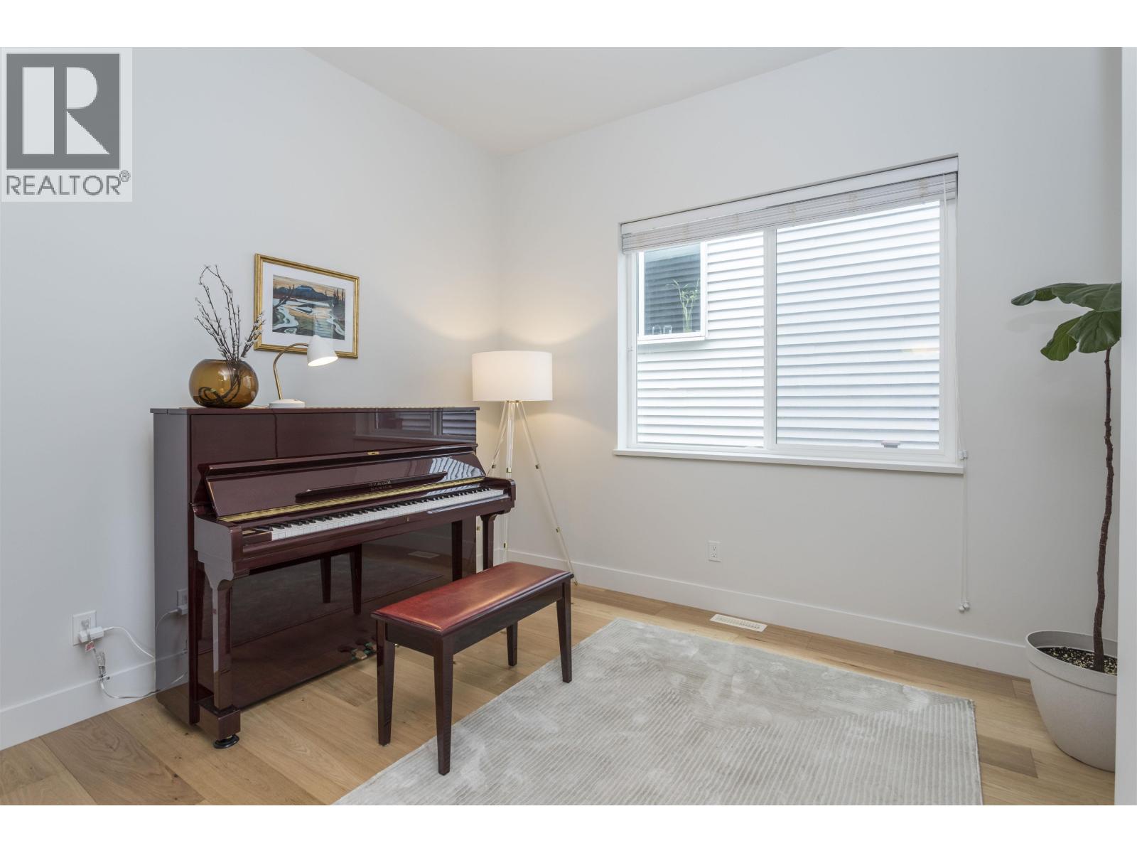 1451 Dayton Street Property Photo 11