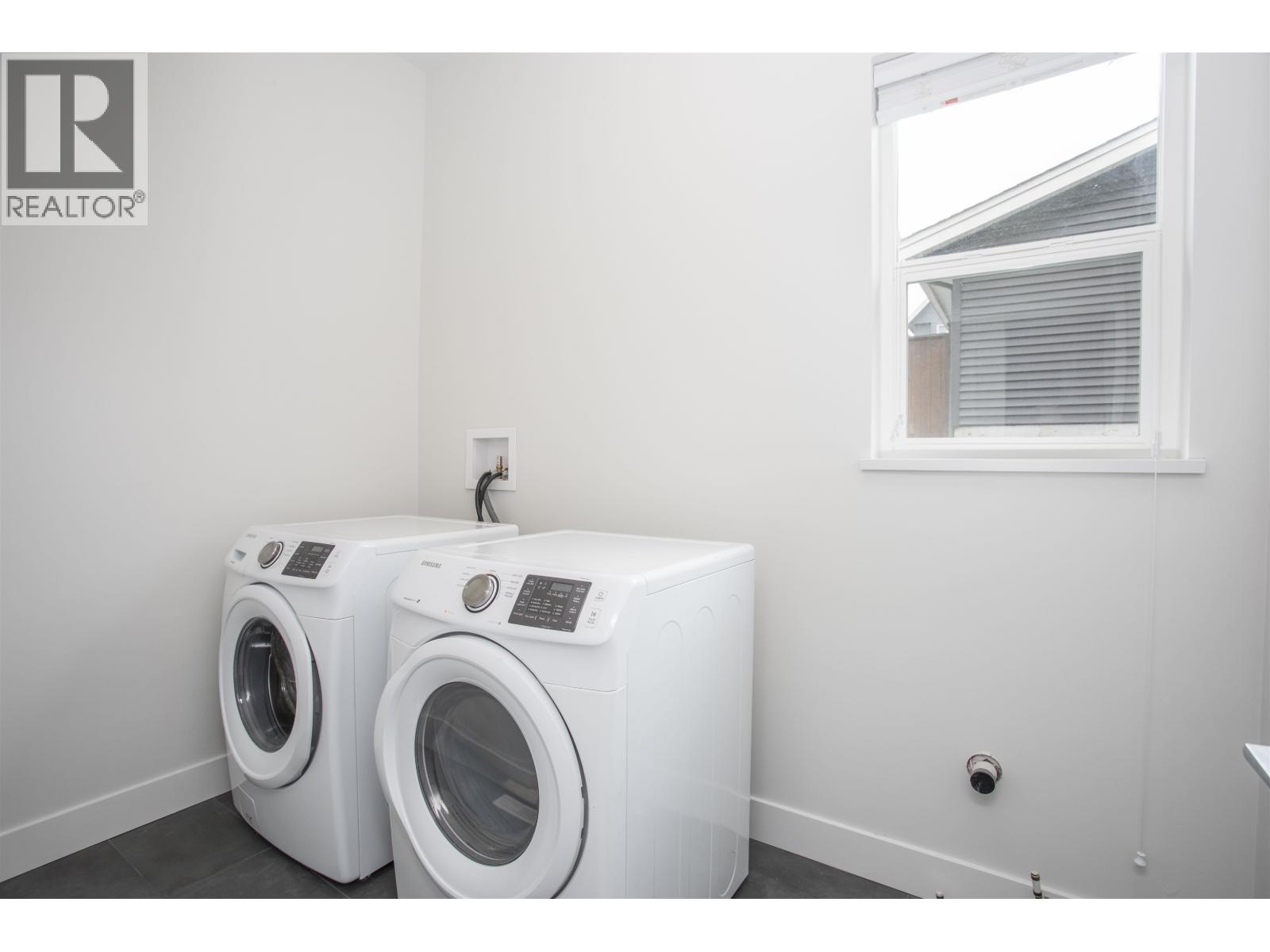 1451 Dayton Street Property Photo 24
