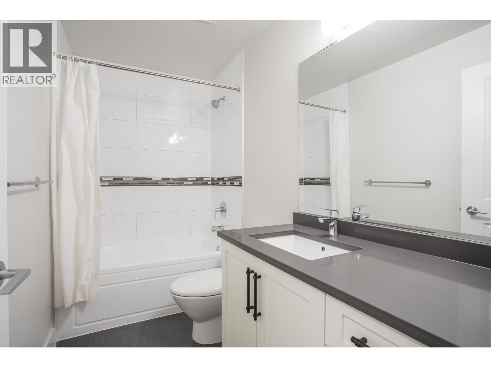 1451 Dayton Street Property Photo 37