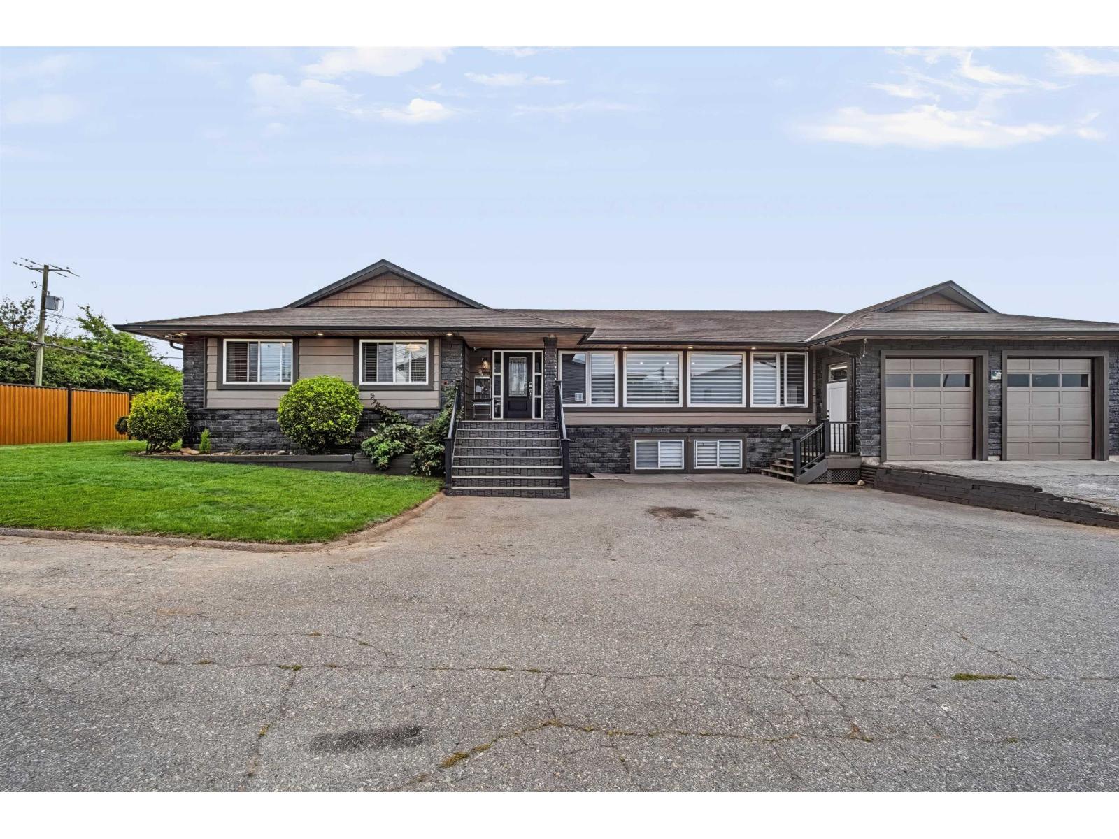2247 WINDSOR STREET Property Photo 1