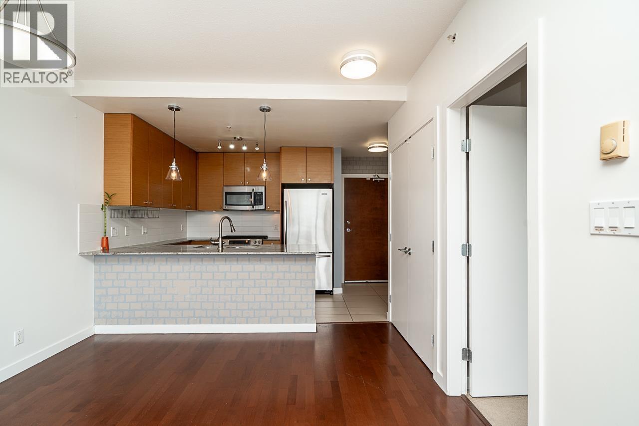 1007 6888 Alderbridge Way Property Photo 11