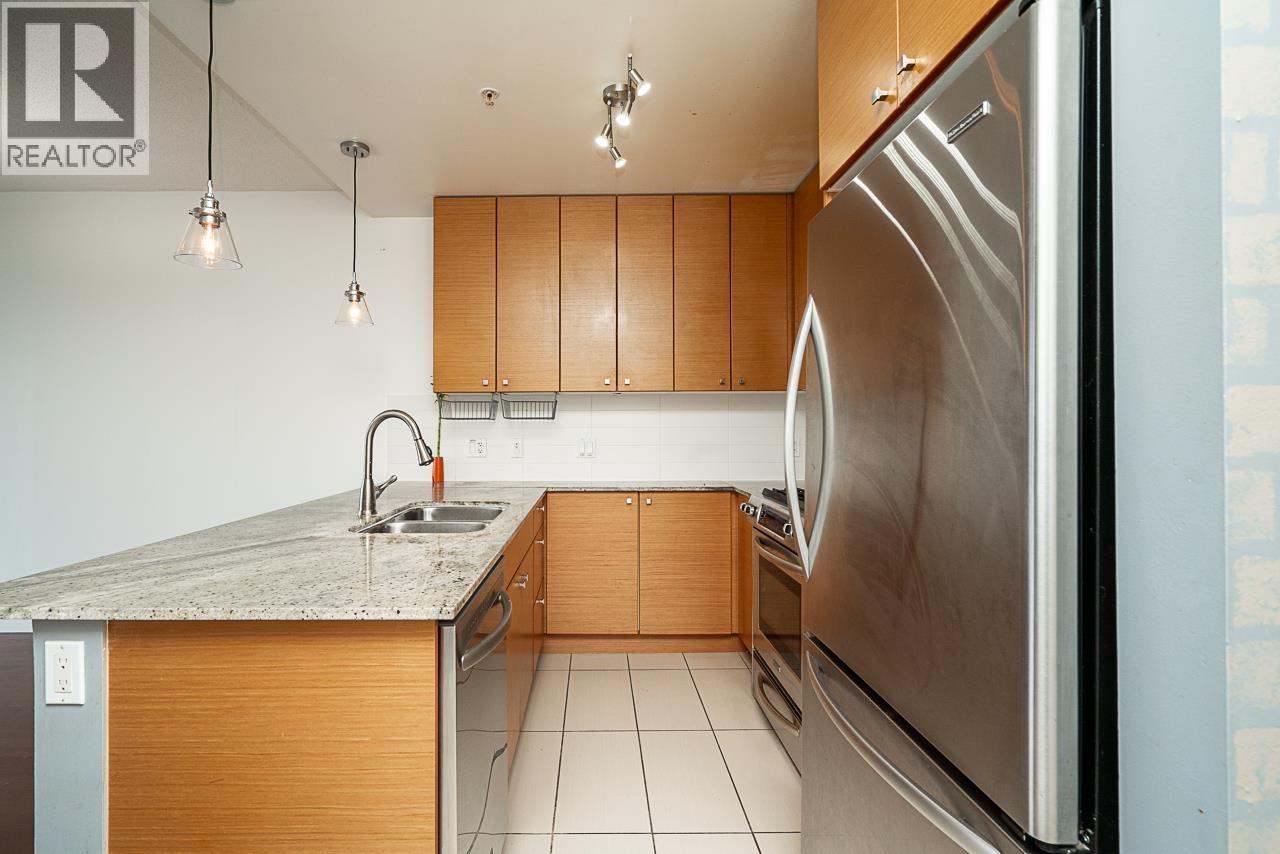 1007 6888 Alderbridge Way Property Photo 12