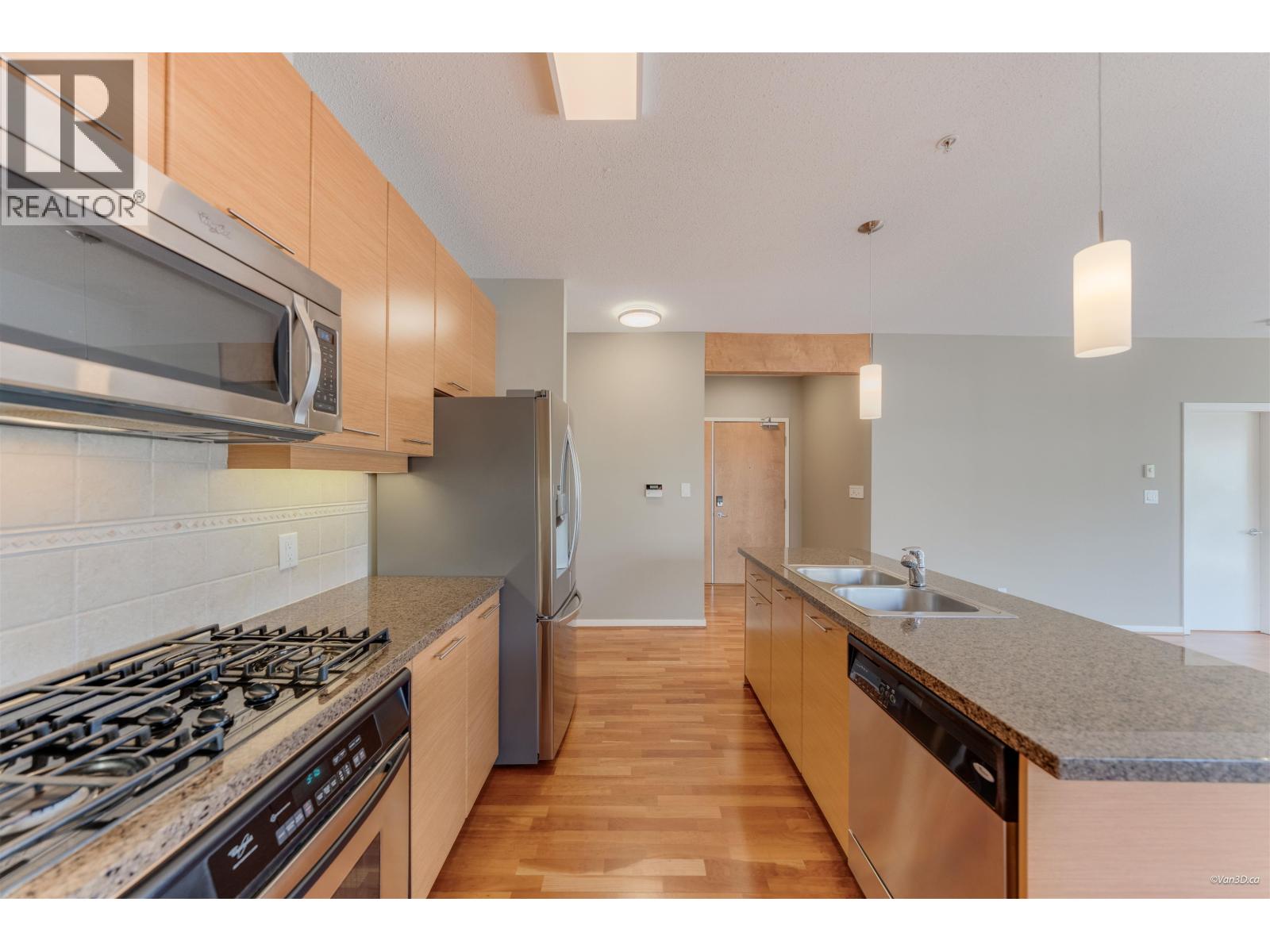 510 530 Raven Woods Drive Property Photo 12
