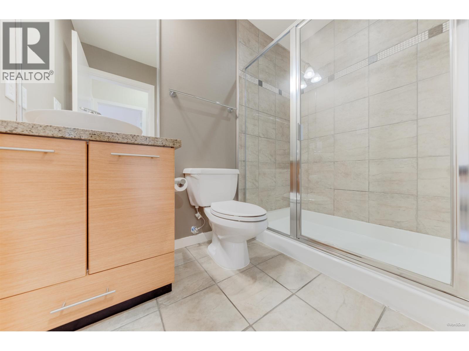 510 530 Raven Woods Drive Property Photo 28