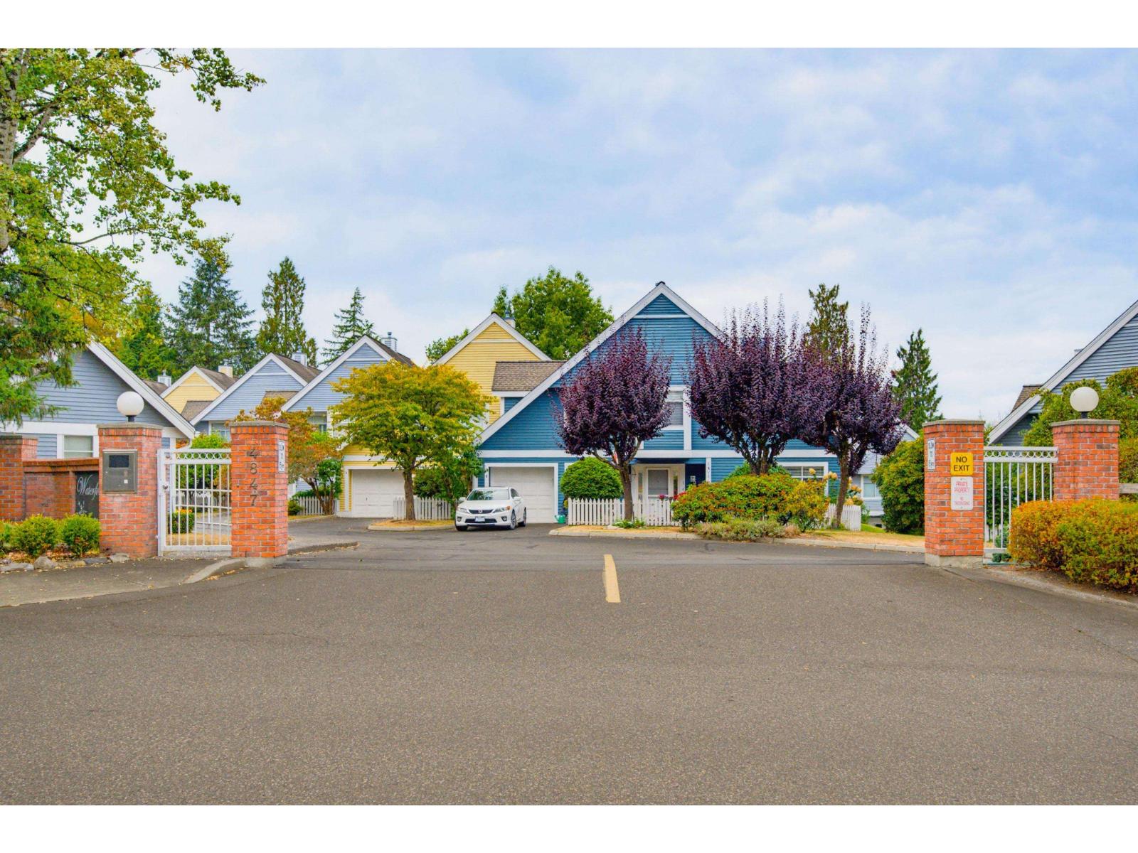 50 4847 219 Street Property Photo 3