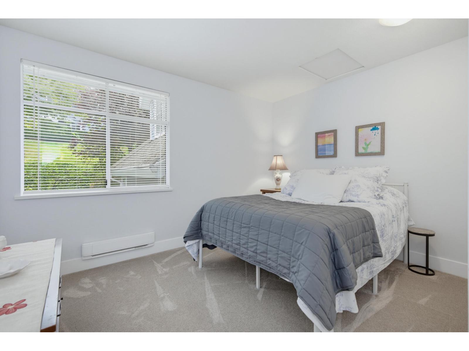 50 4847 219 Street Property Photo 35