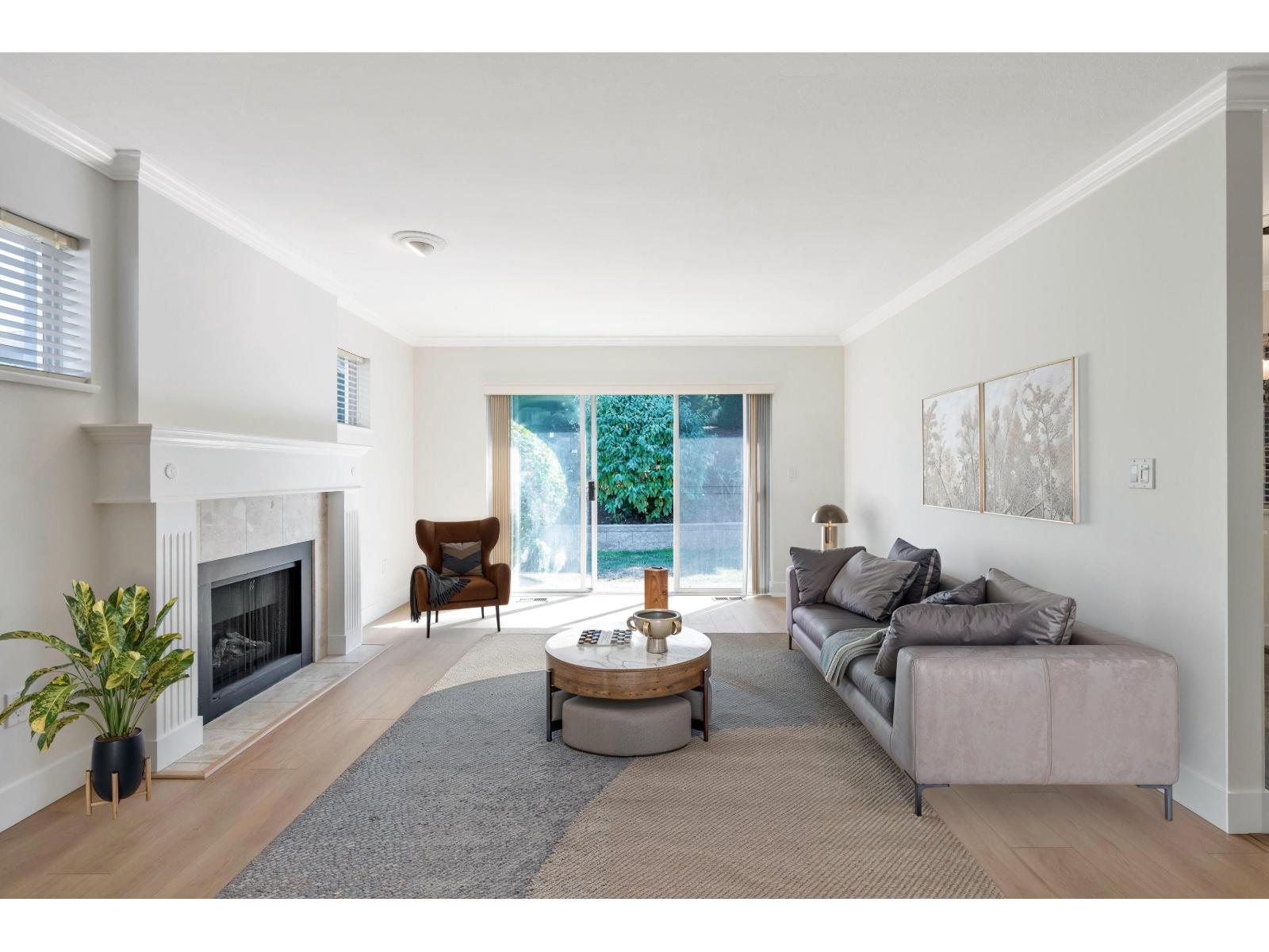31 8889 212 Street Property Photo 4