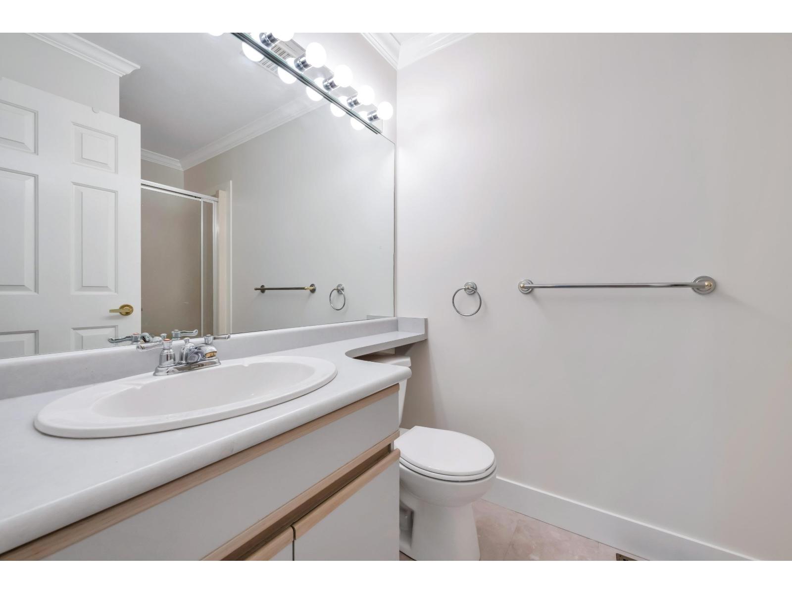 31 8889 212 Street Property Photo 31