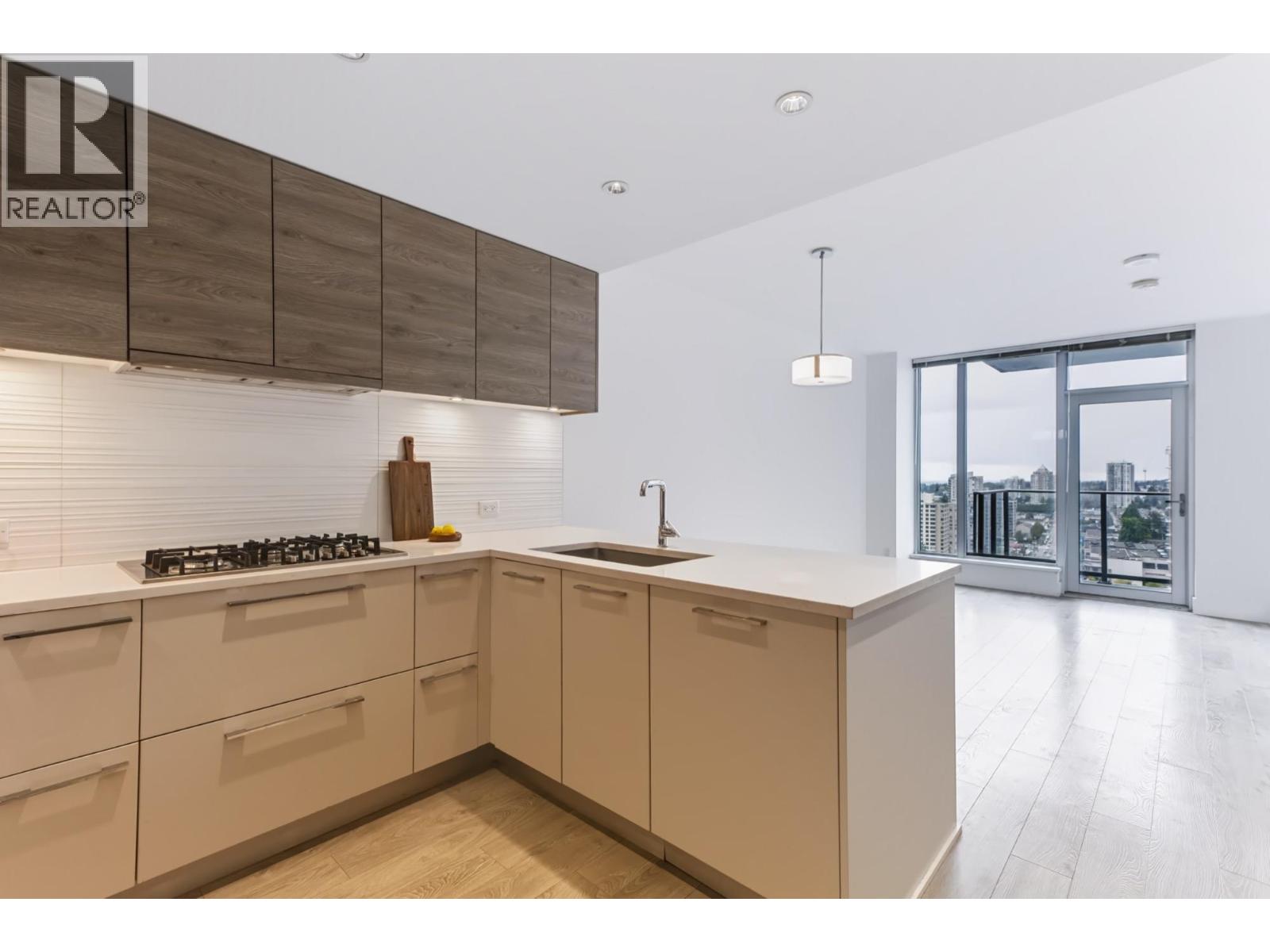 2301 7388 KINGSWAY Property Photo 1