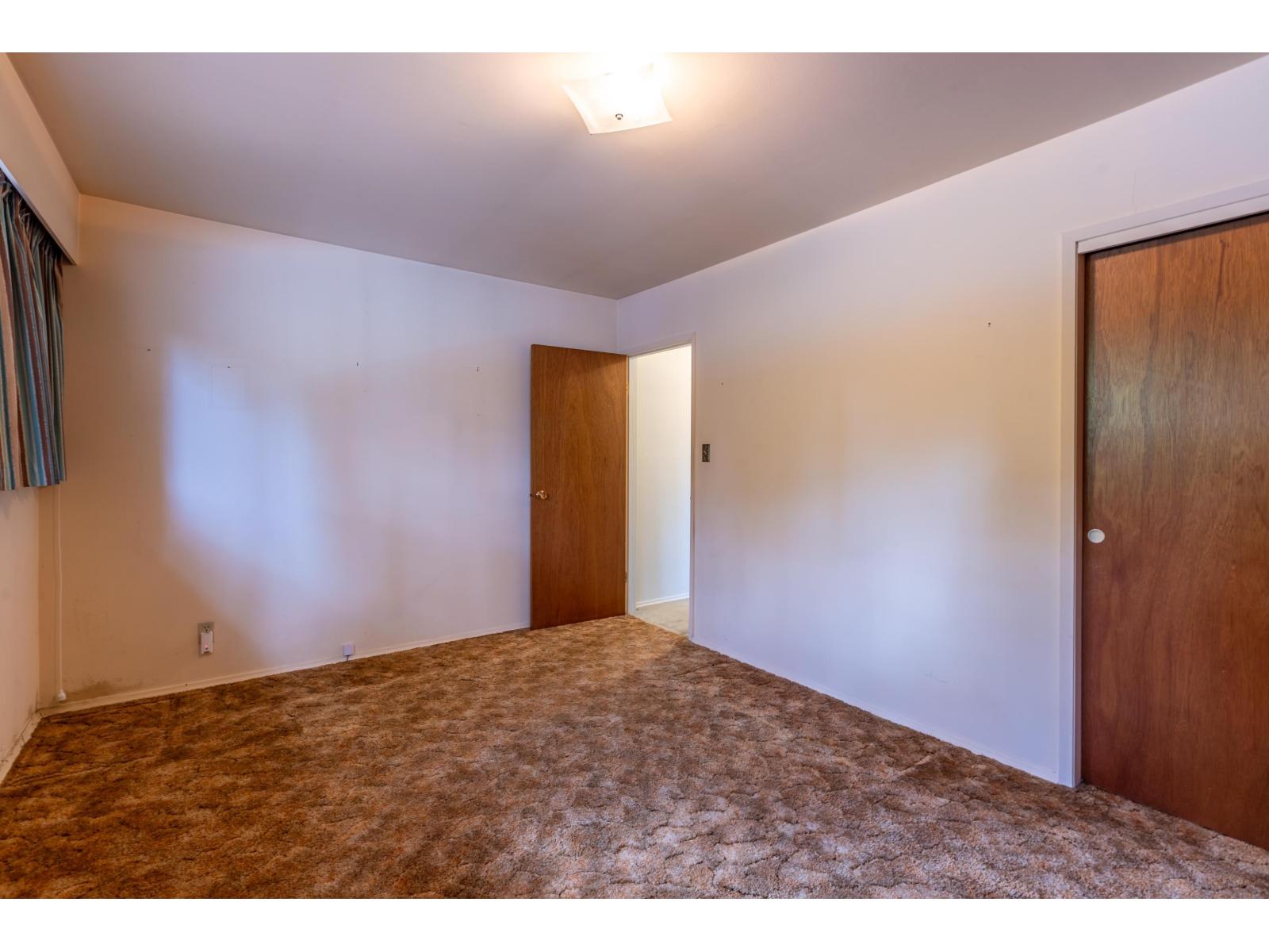 2745 Ash Street Property Photo 24