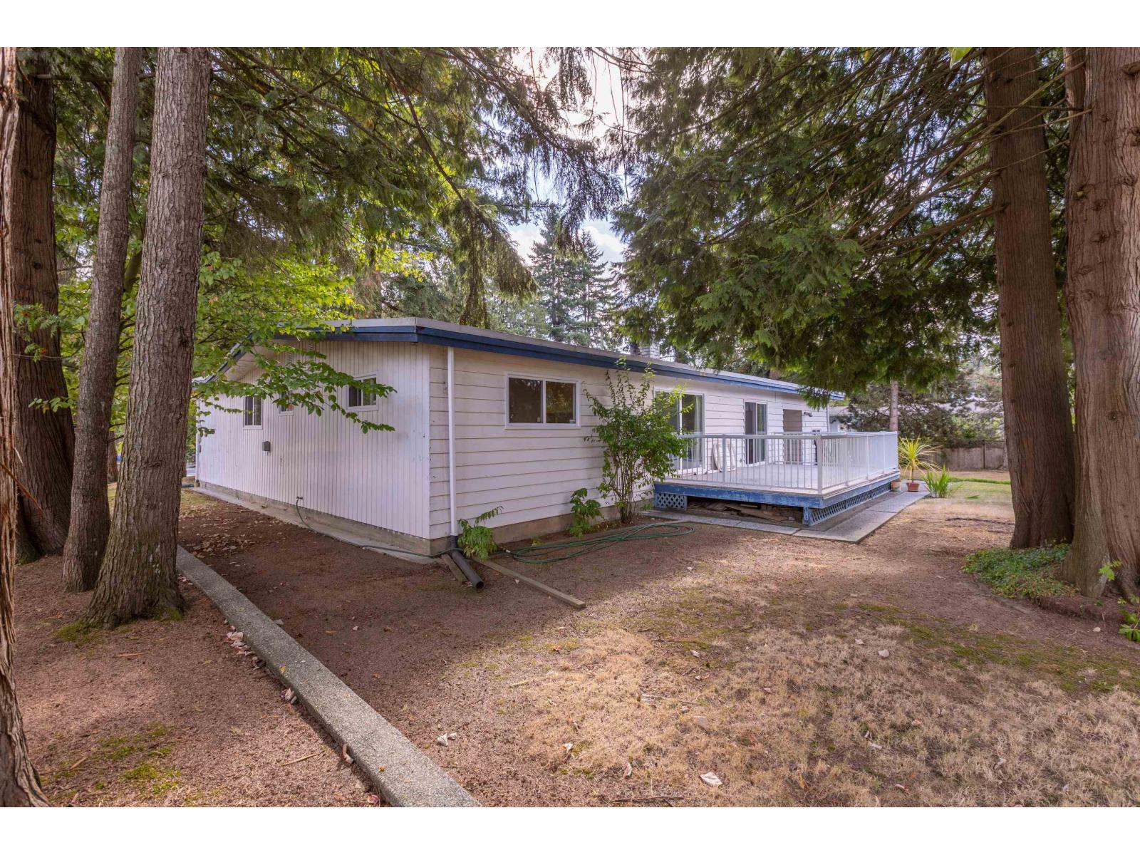 2745 Ash Street Property Photo 32