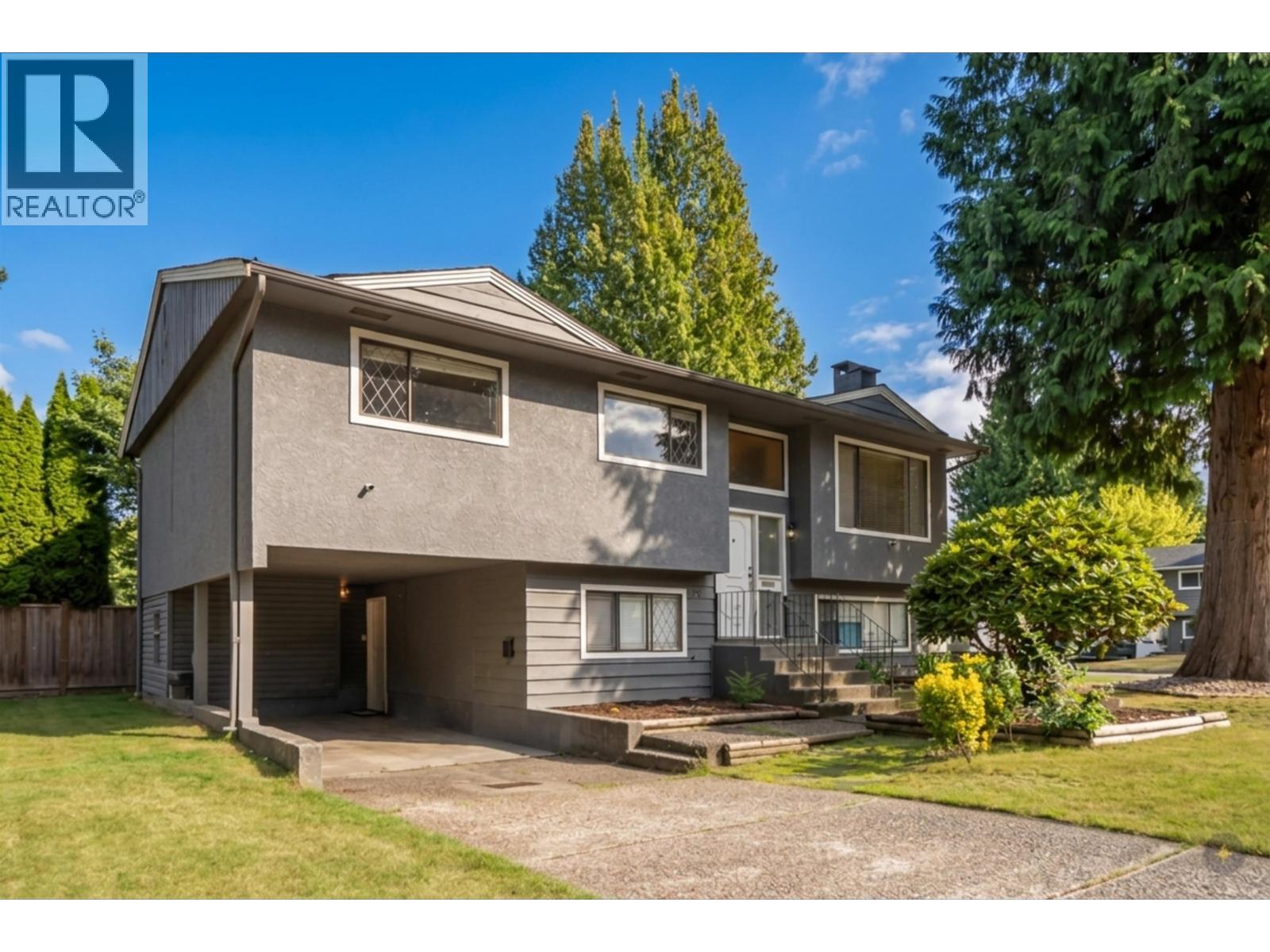 20783 Thorne Avenue Property Photo 1