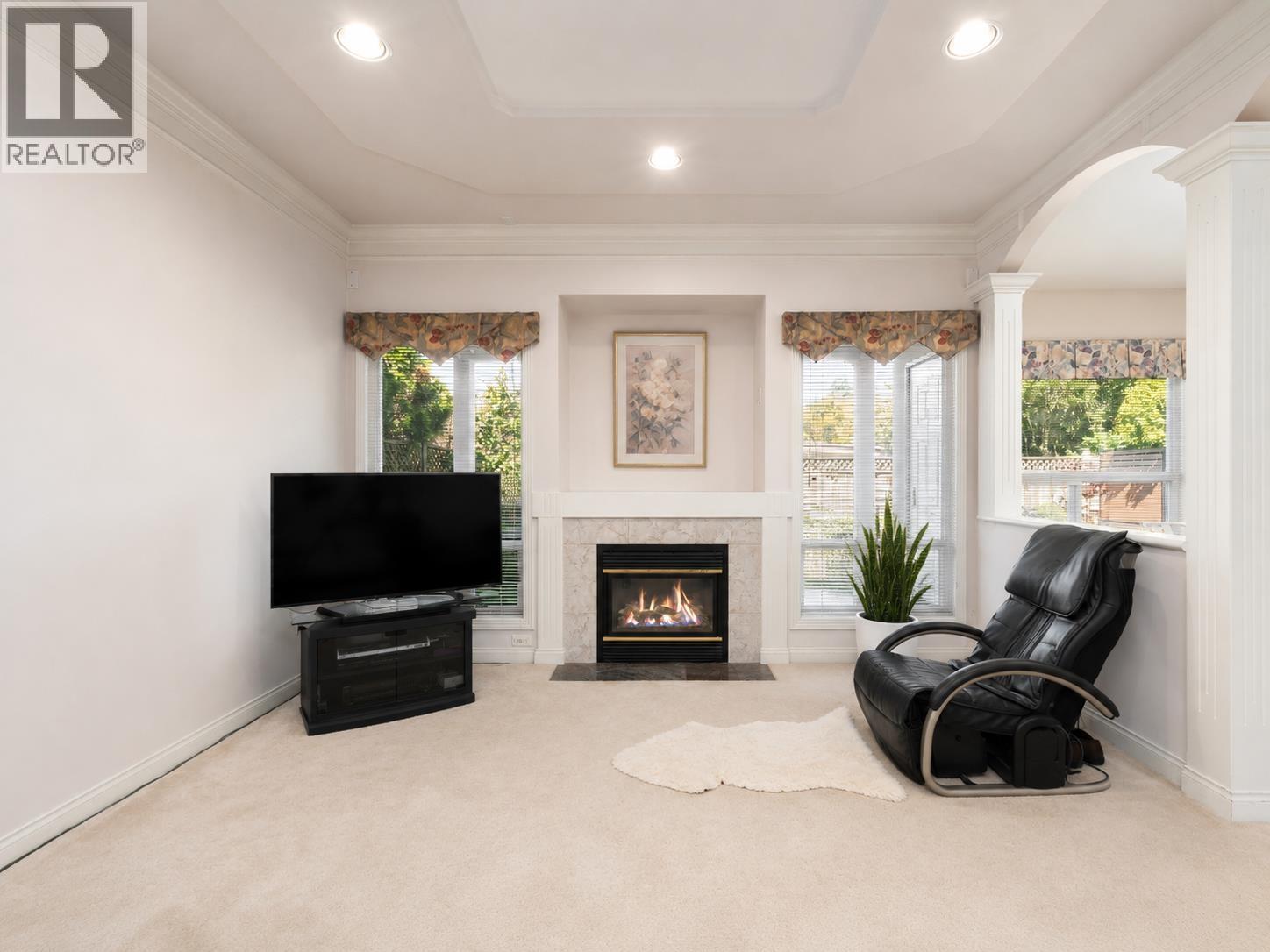 6115 Garrison Court Property Photo 12