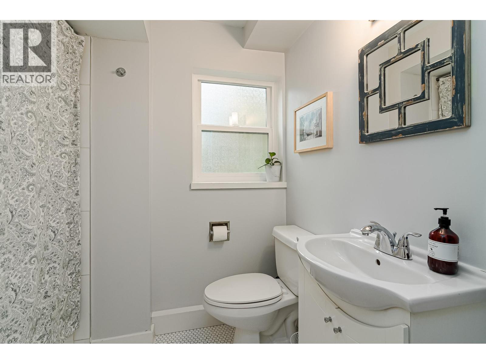 1480 Farrell Avenue Property Photo 23